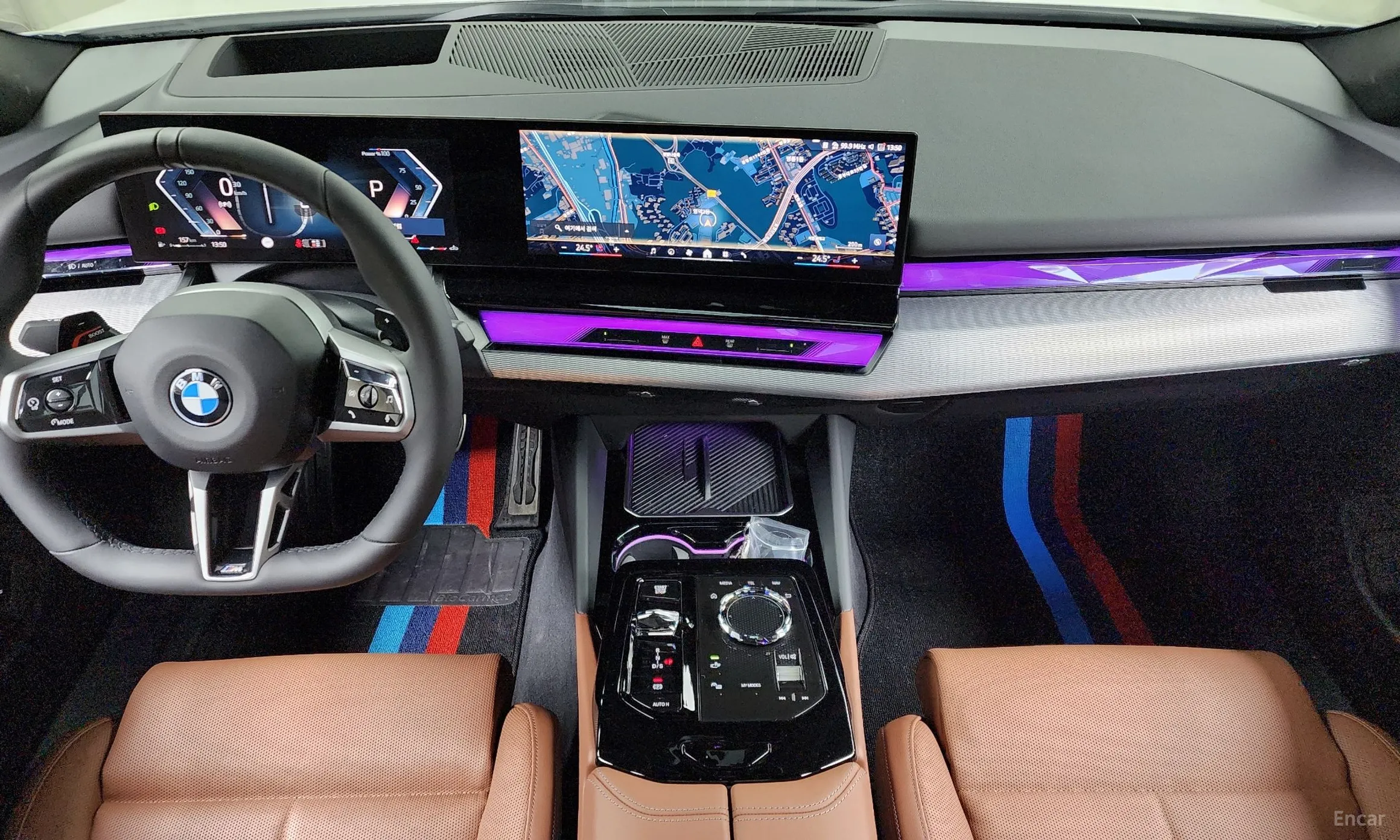 BMW 5 Series (G60) превью 7