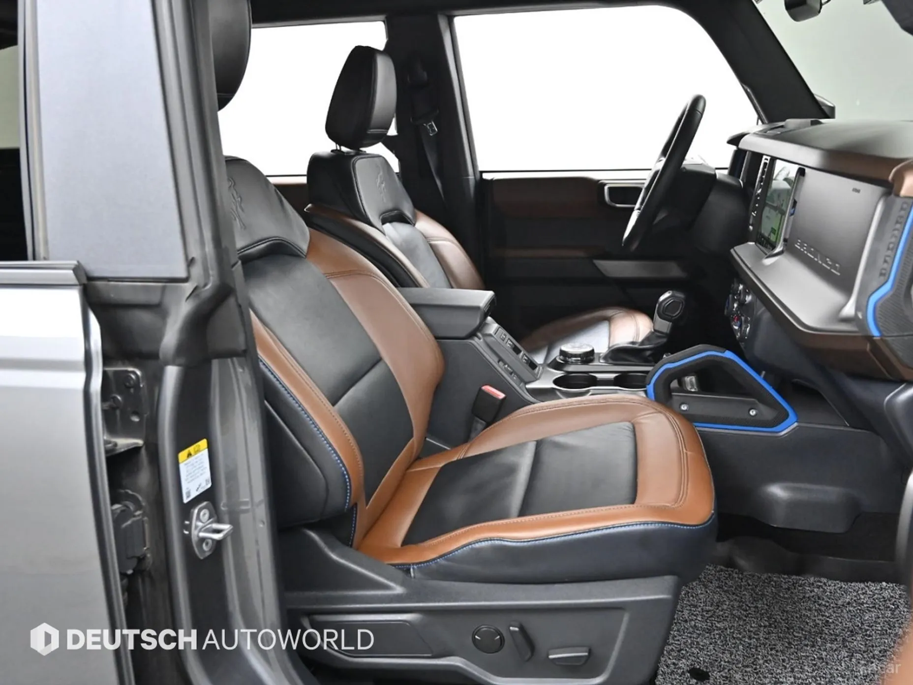 Ford Bronco 6th Generation превью 10