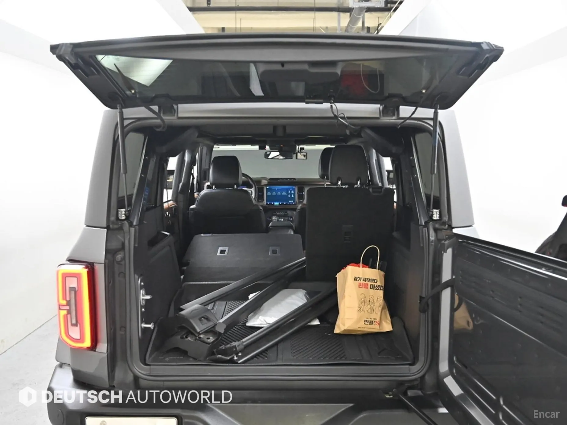 Ford Bronco 6th Generation превью 20