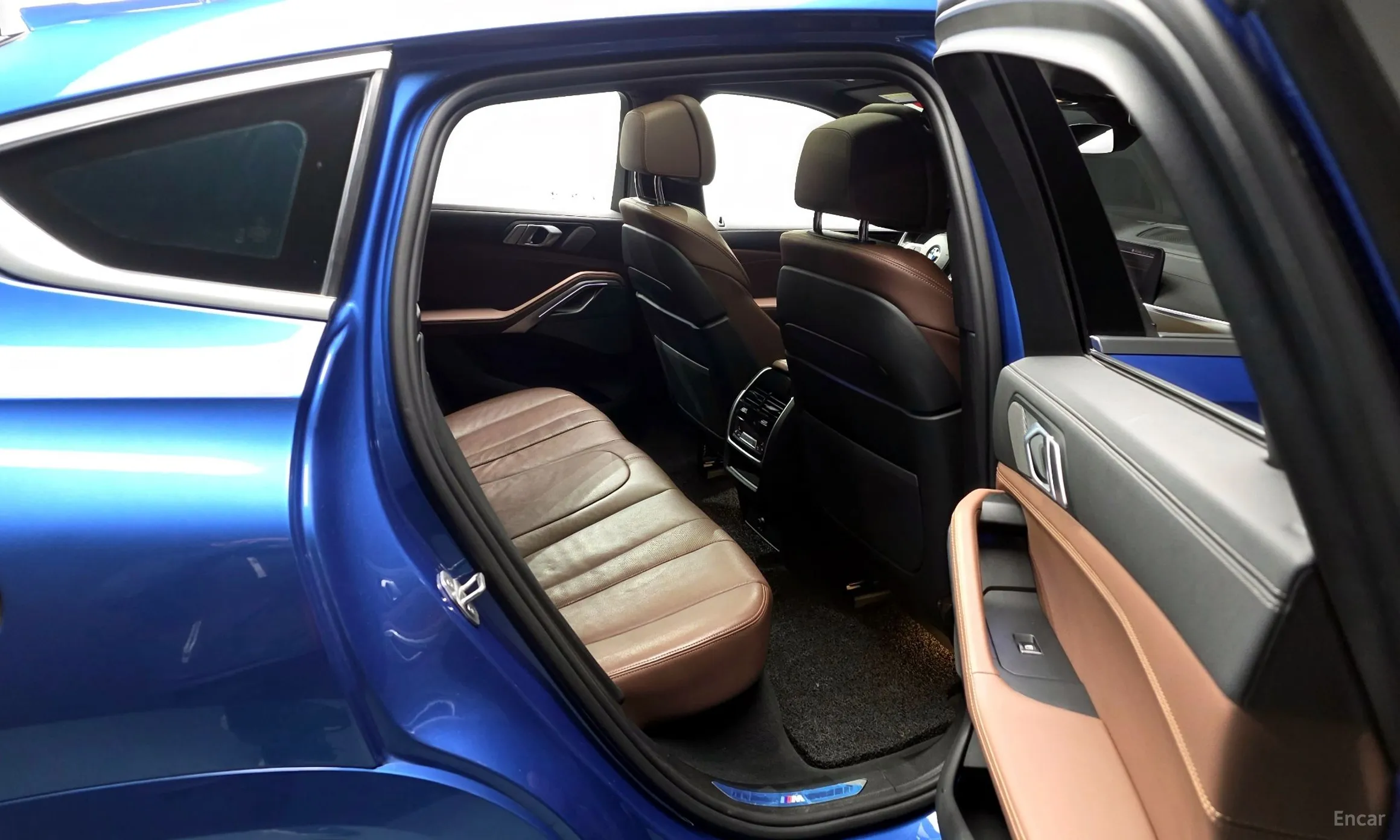 BMW X6 (G06) превью 12