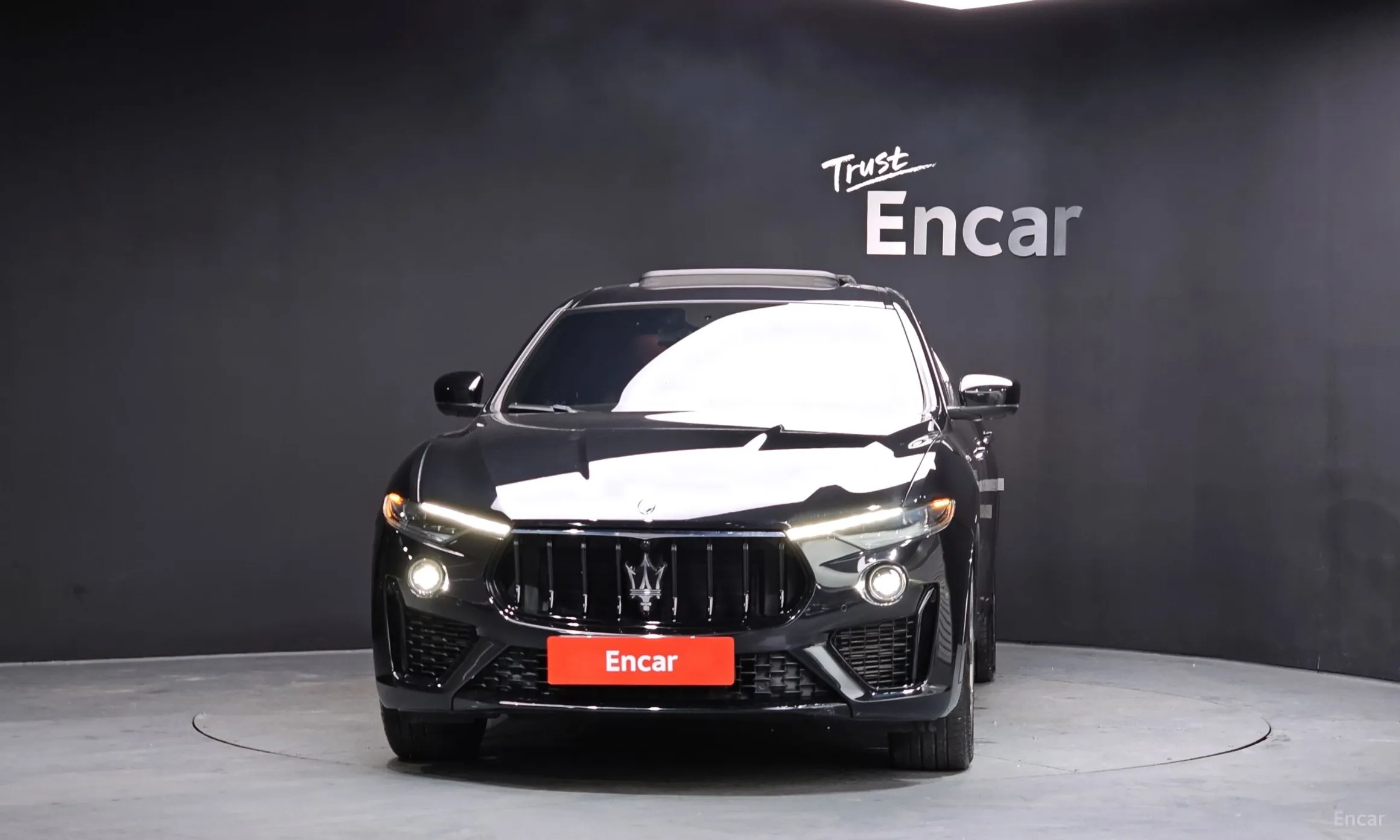 Maserati Levante превью 3