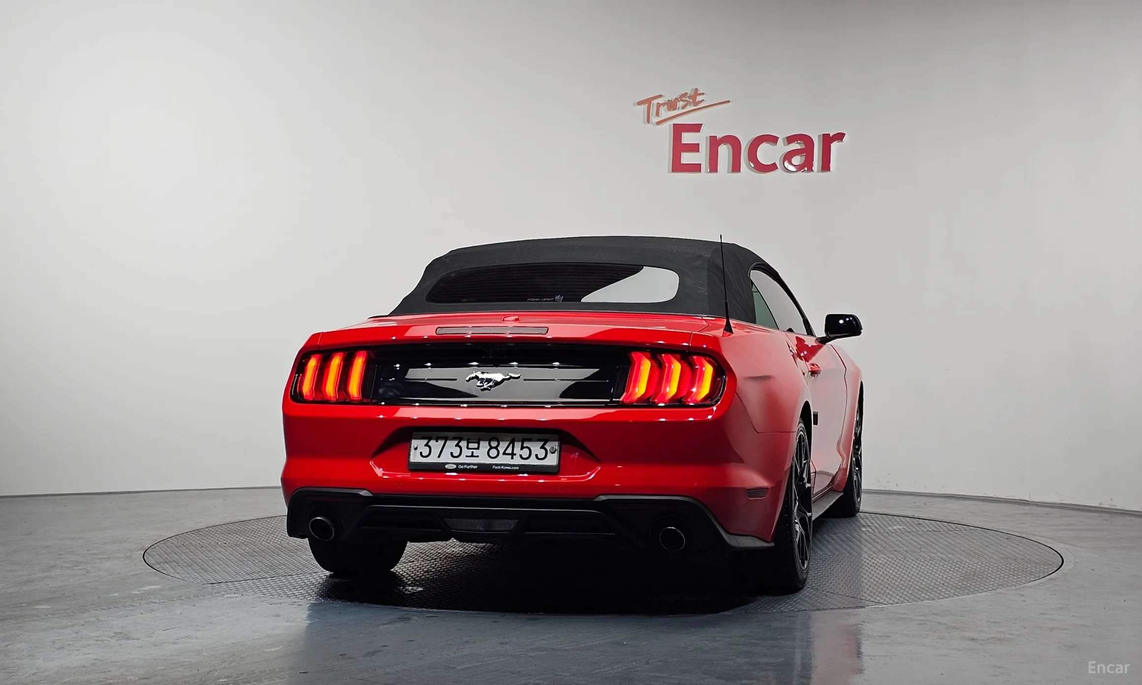 Ford Mustang превью 4