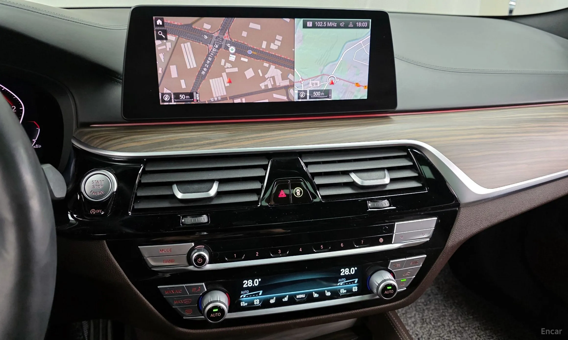 BMW 5 Series (G30) превью 14