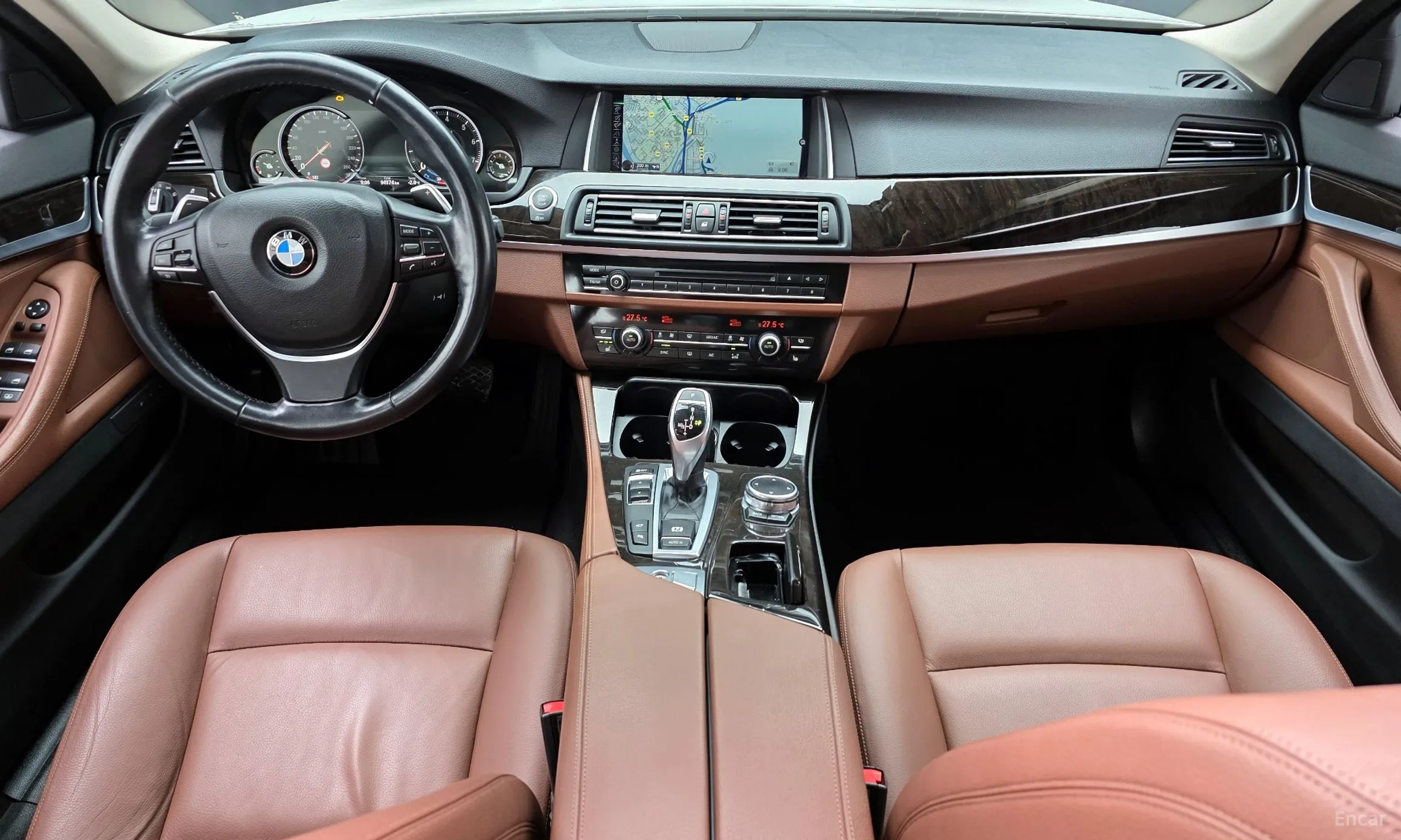 BMW 5 Series (F10) превью 7