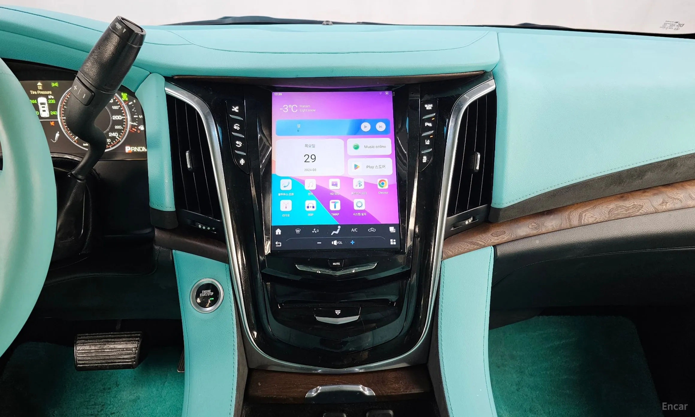 Cadillac Escalade превью 14
