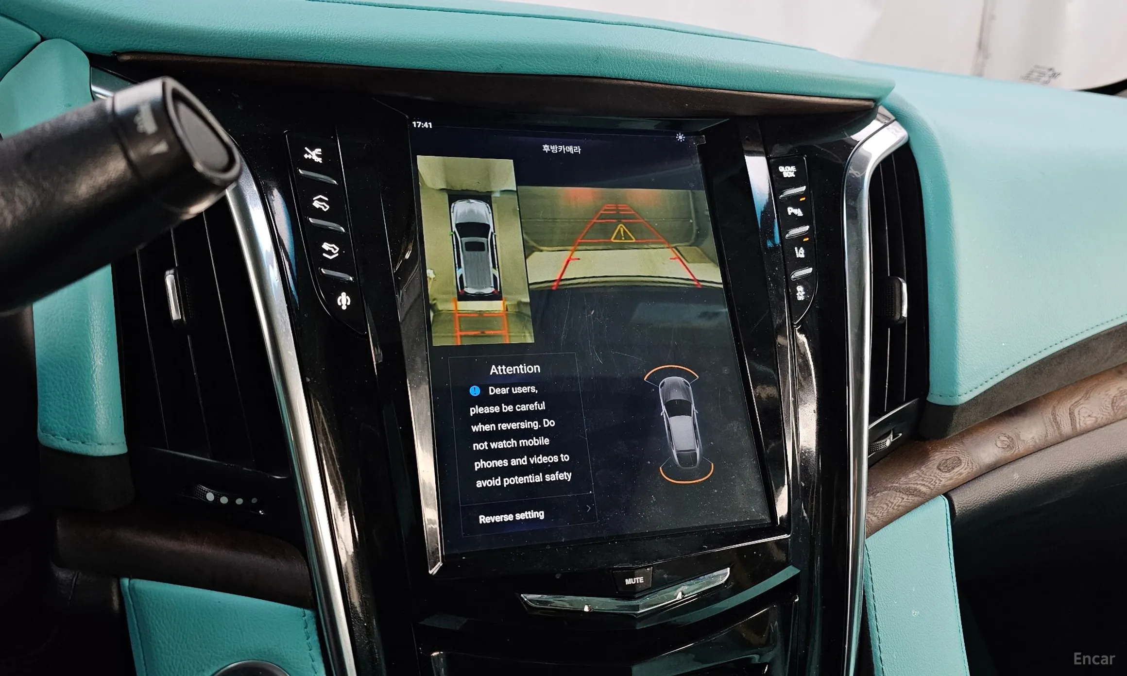 Cadillac Escalade превью 15