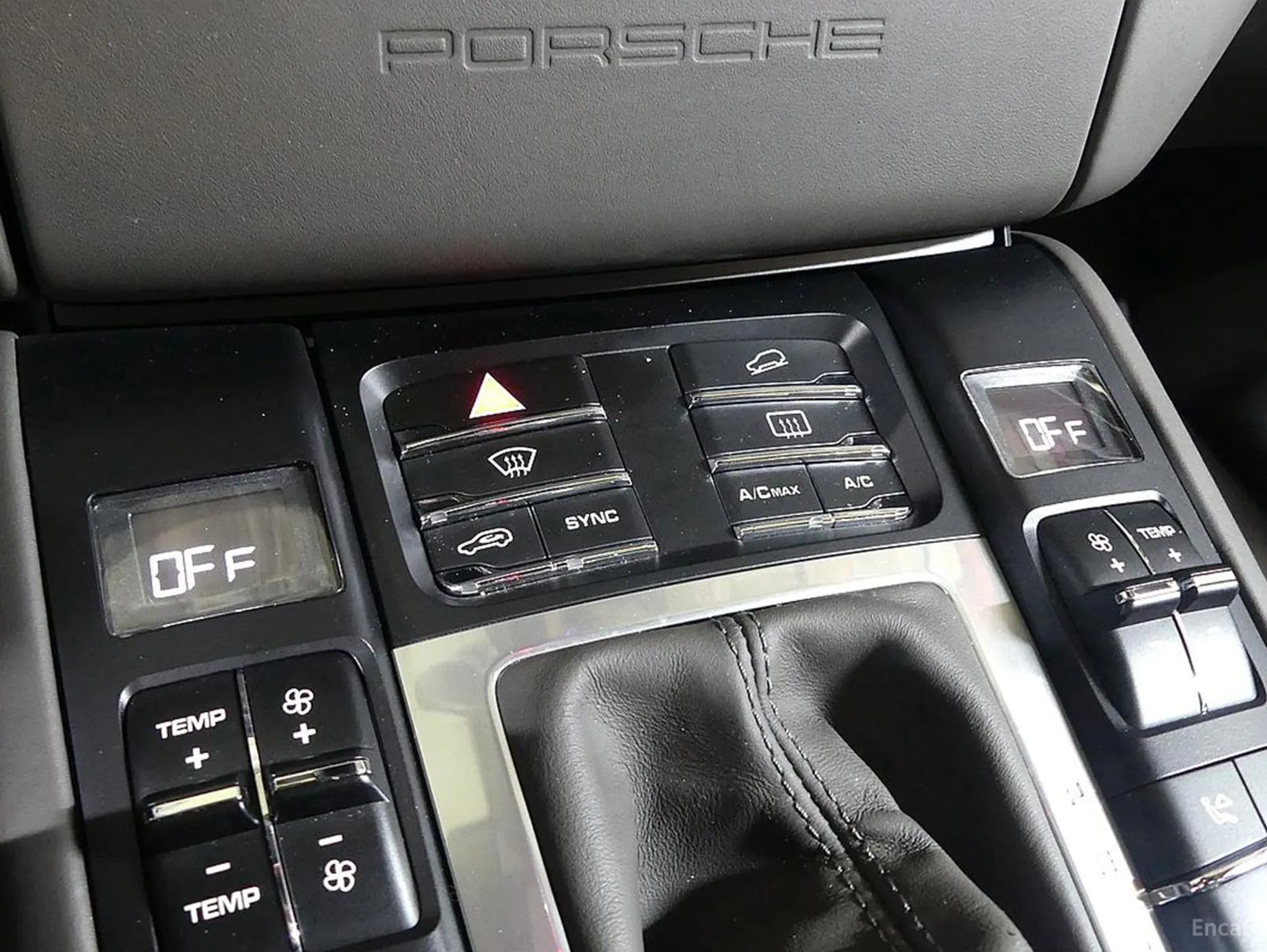 Porsche Macan превью 13
