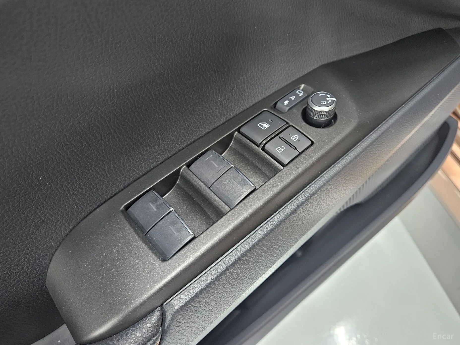 Toyota Camry (XV80) превью 11