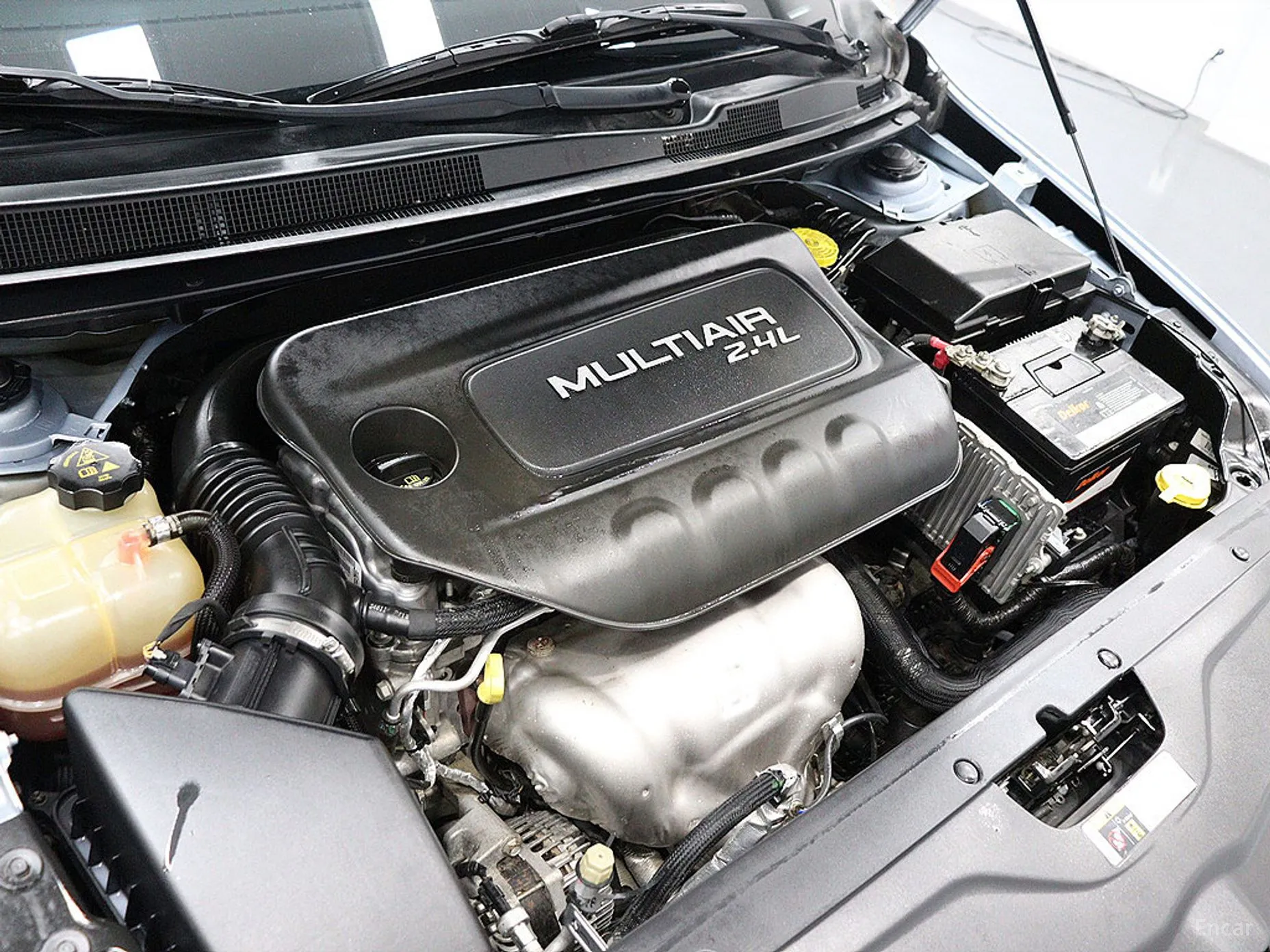 Chrysler 200 Second generation превью 6