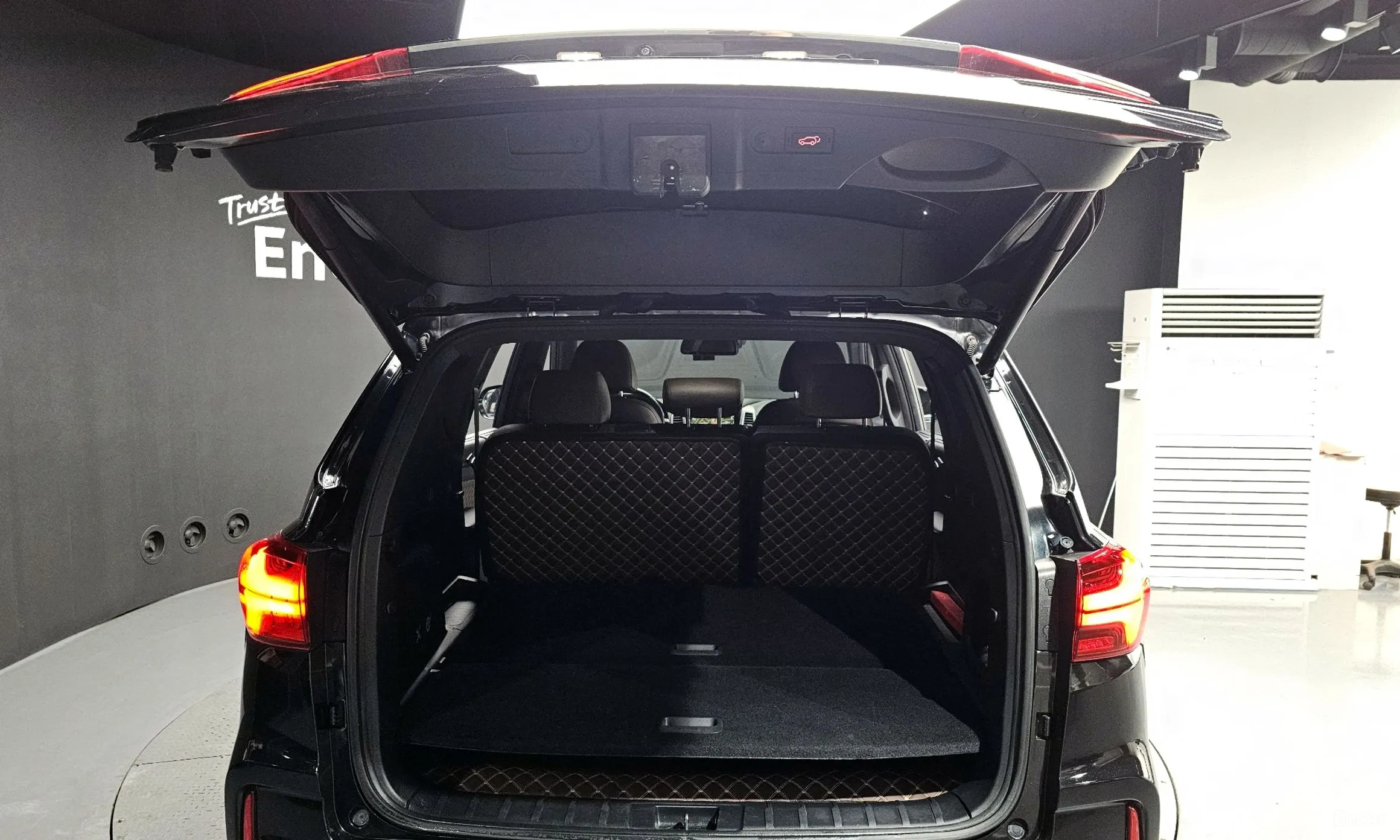 KG Mobility (SsangYong) Rexton превью 20