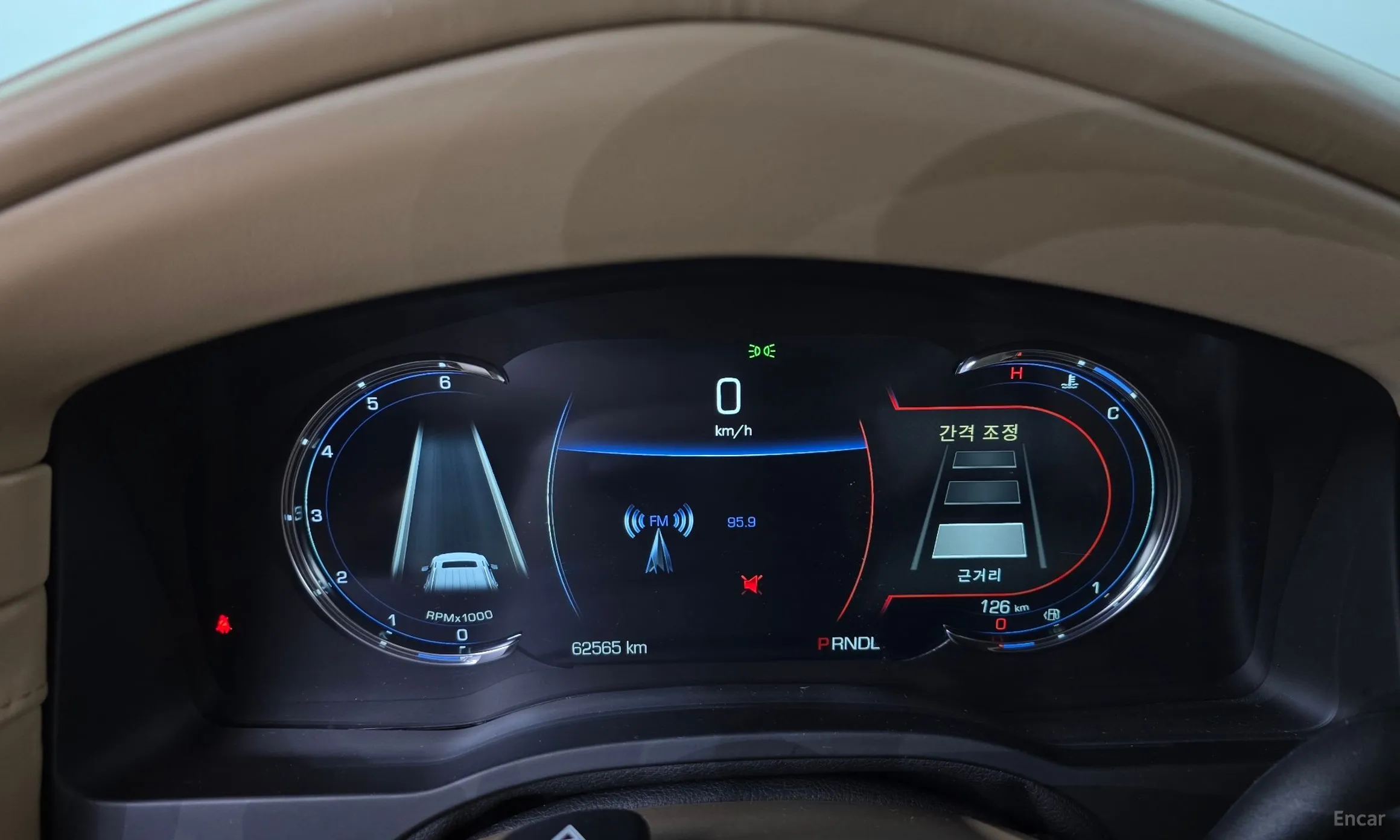 Cadillac Escalade превью 8