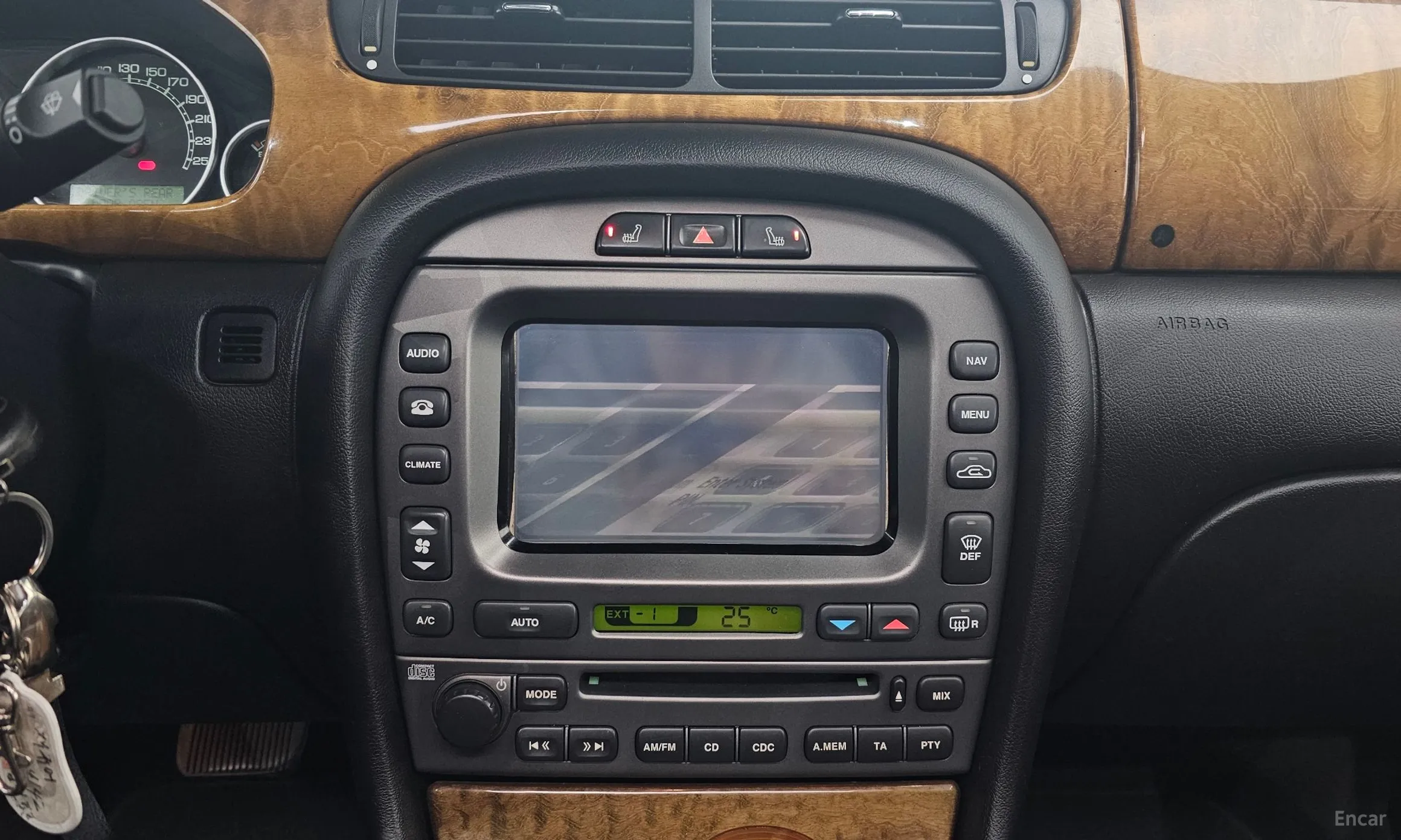 Jaguar X-type превью 14