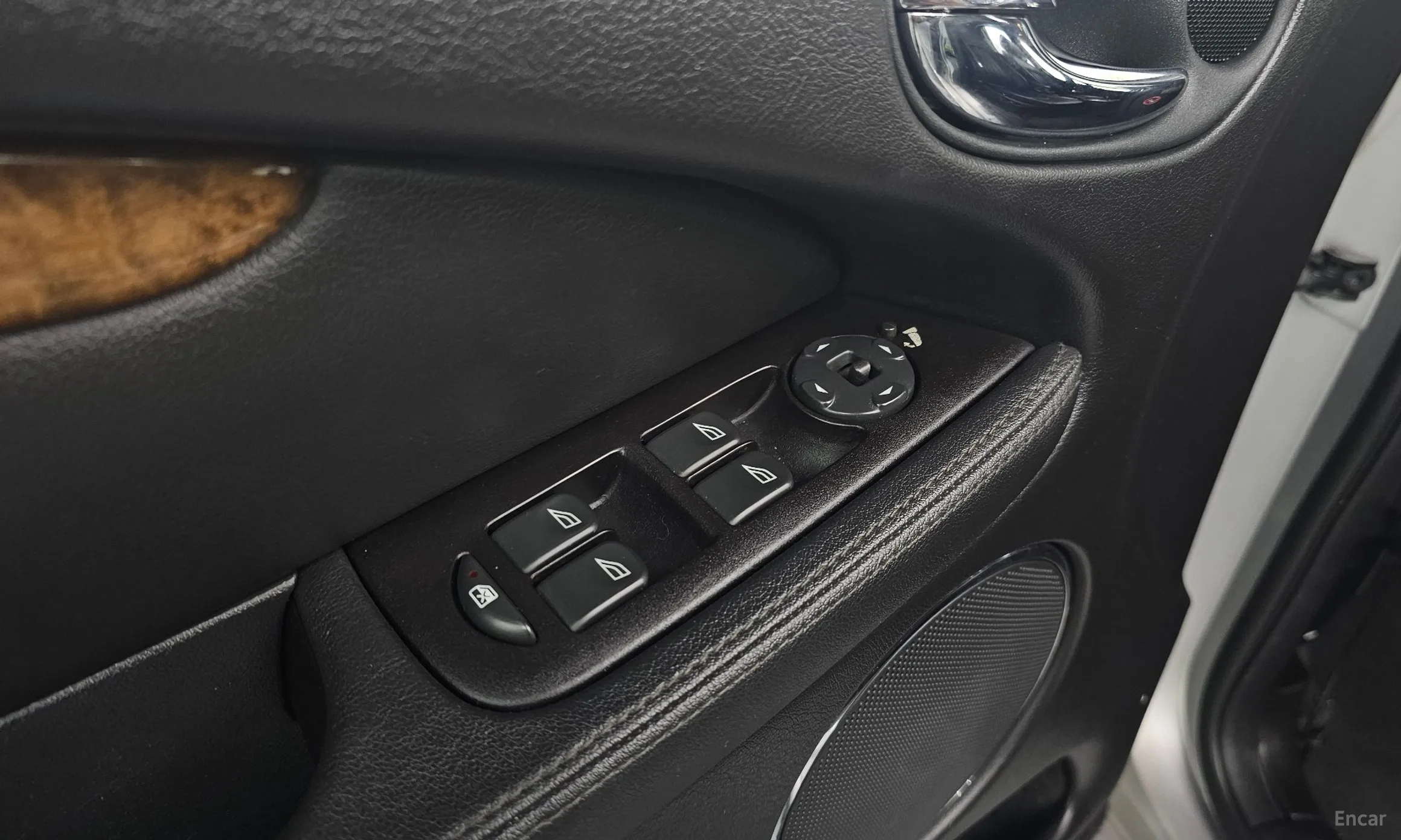 Jaguar X-type превью 17