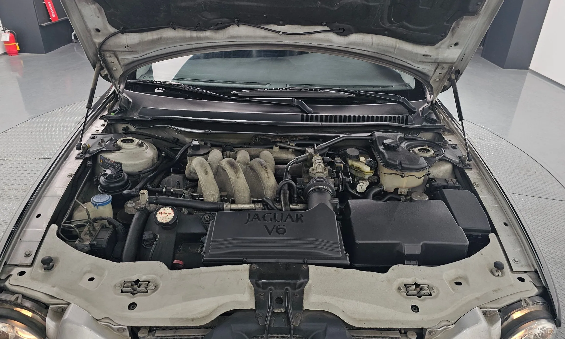 Jaguar X-type превью 6