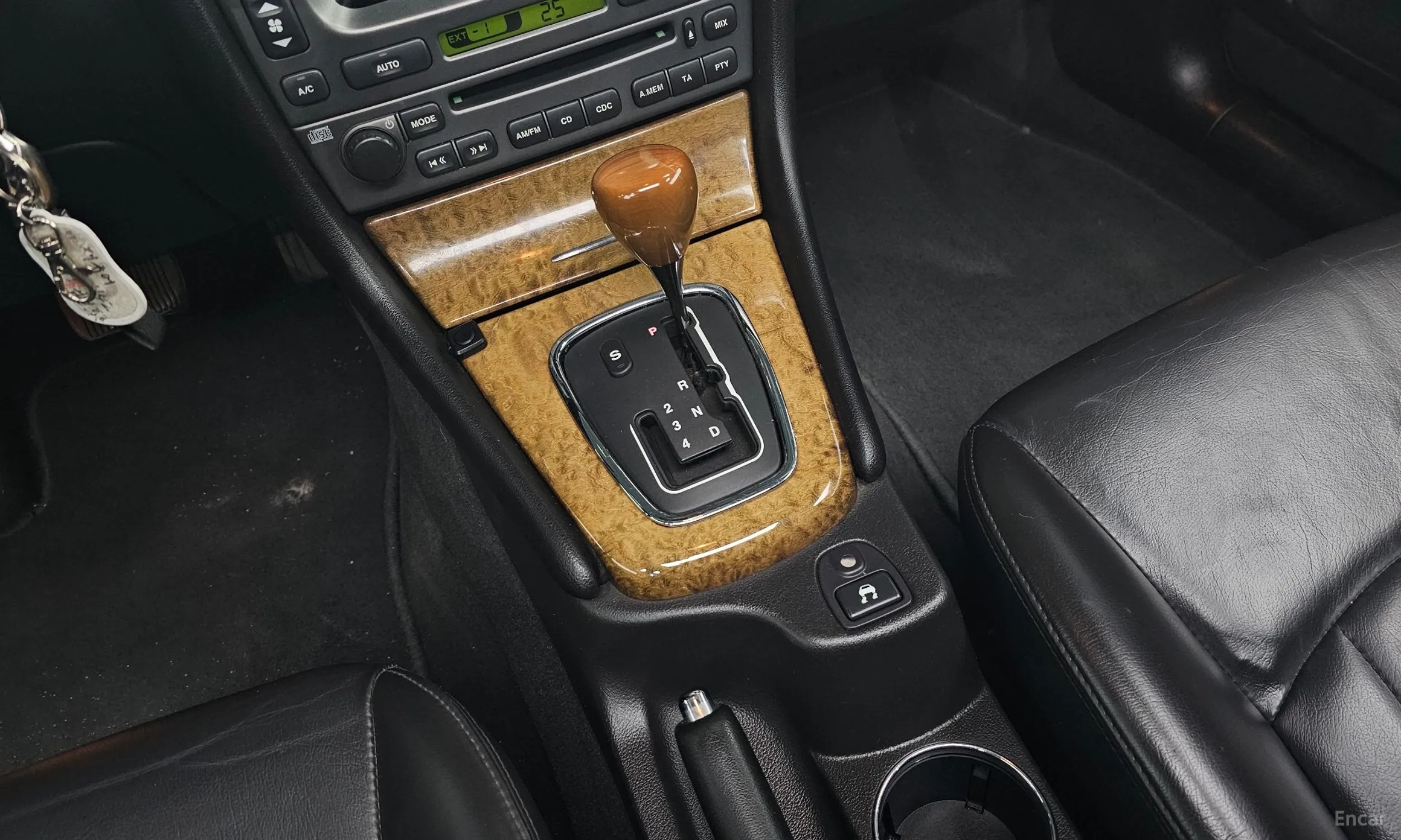 Jaguar X-type превью 9