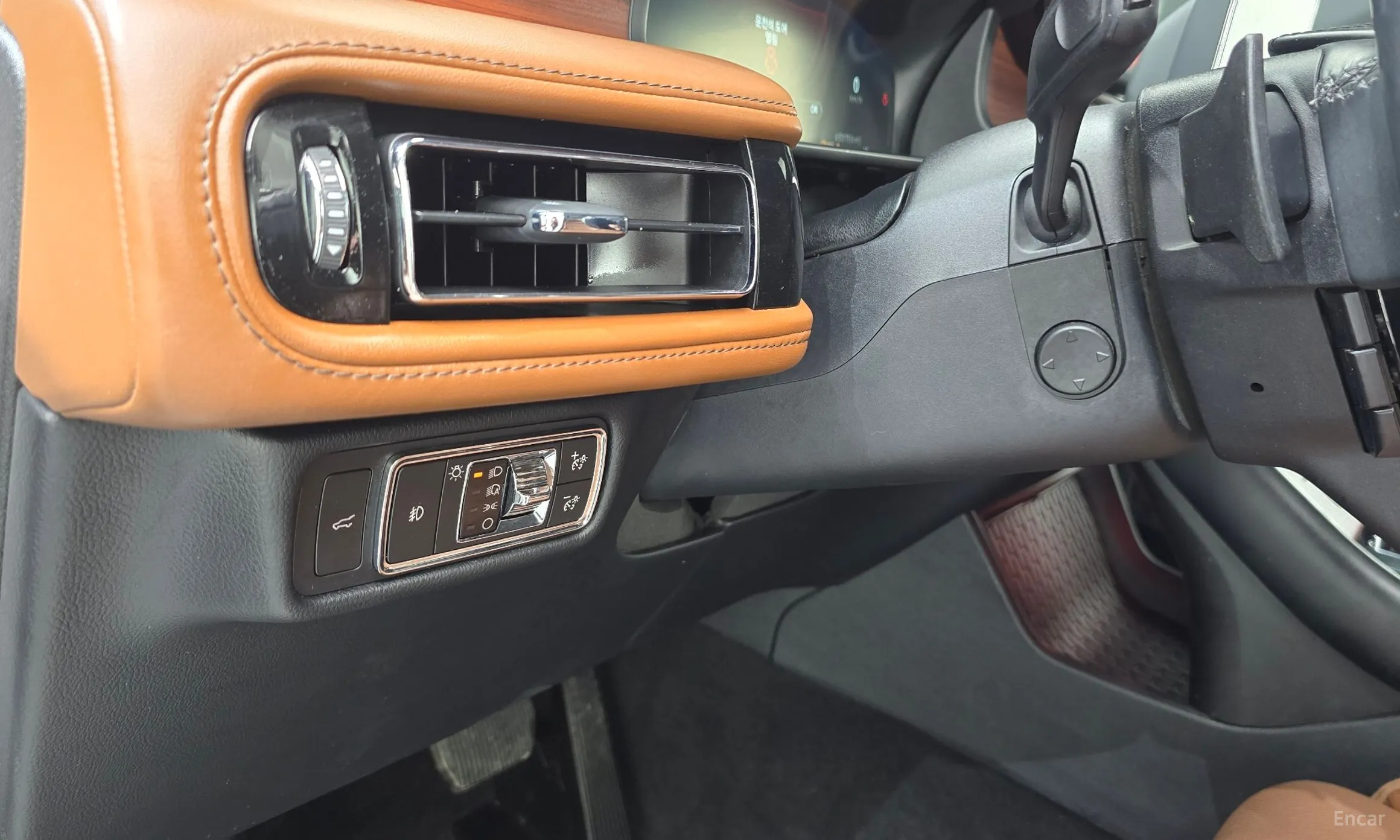 Lincoln Aviator 2nd Generation превью 15