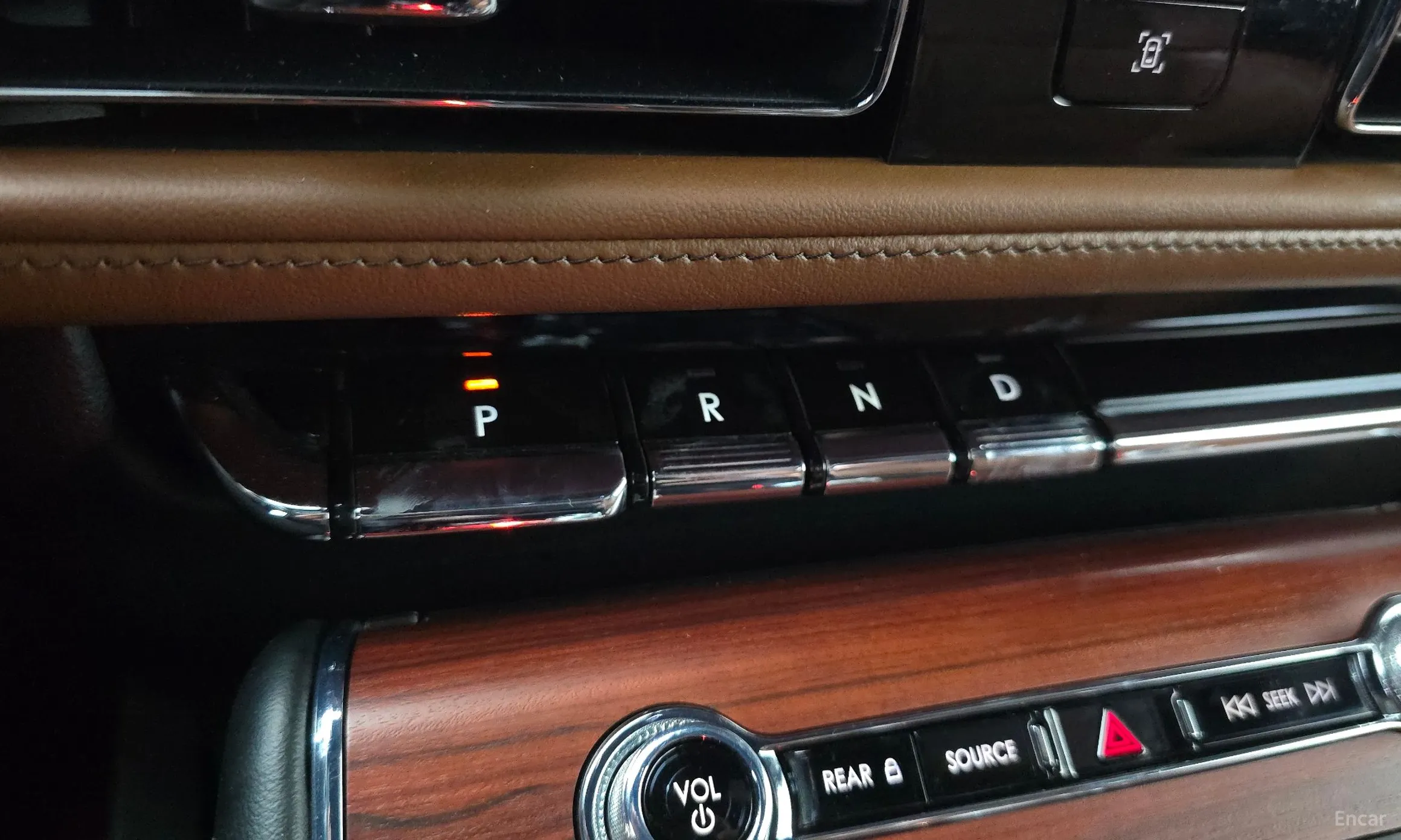 Lincoln Aviator 2nd Generation превью 9