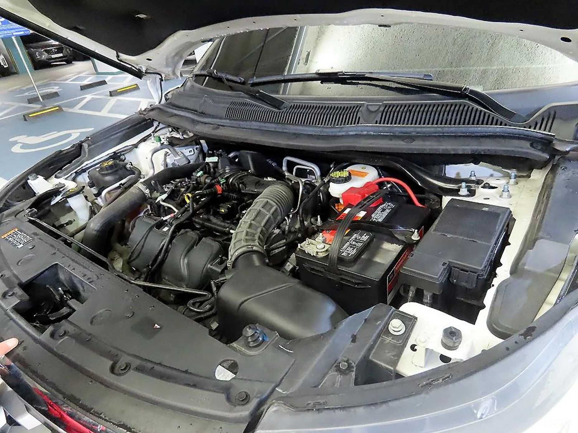 Ford Explorer превью 19