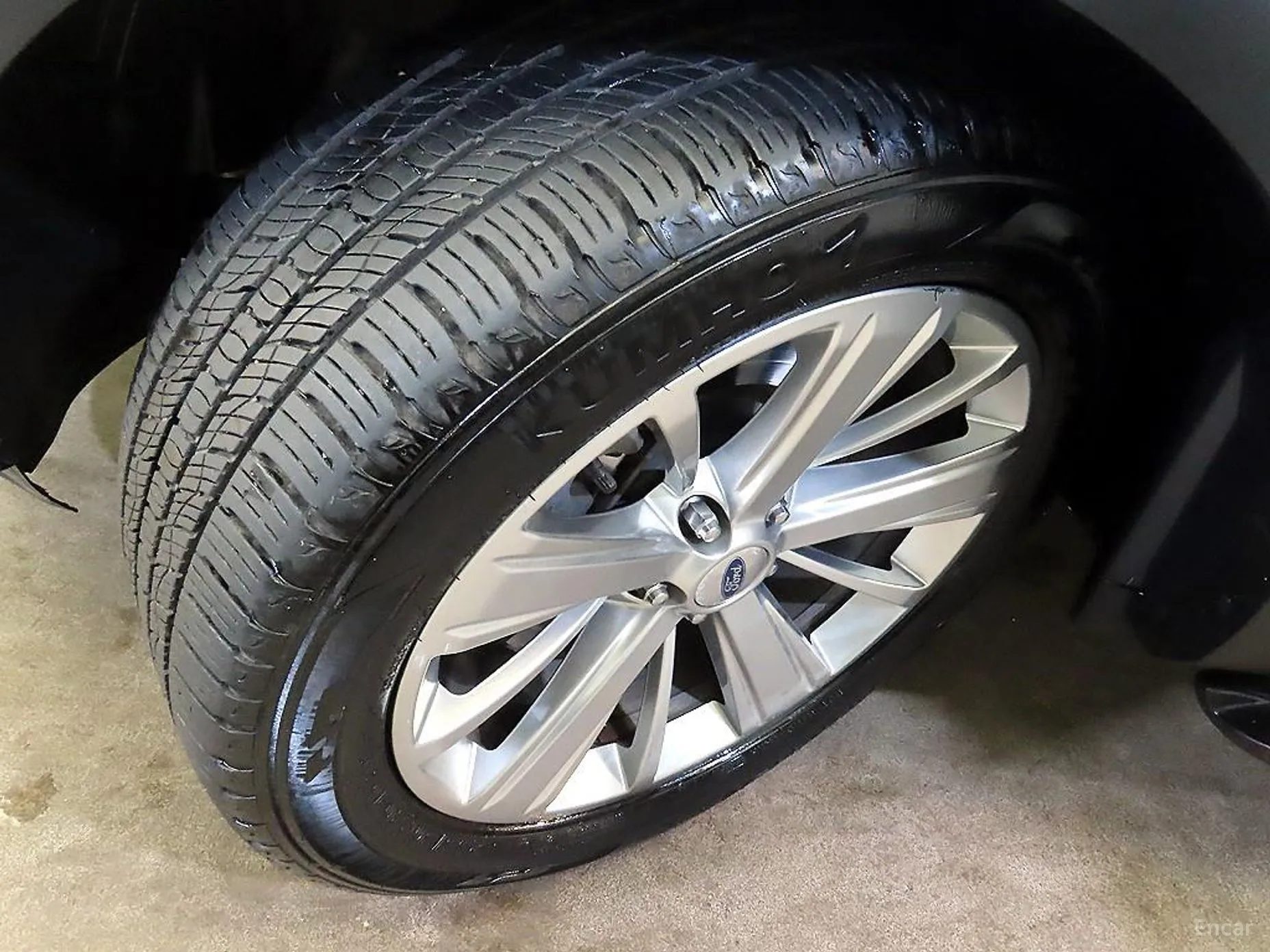 Ford Explorer превью 20