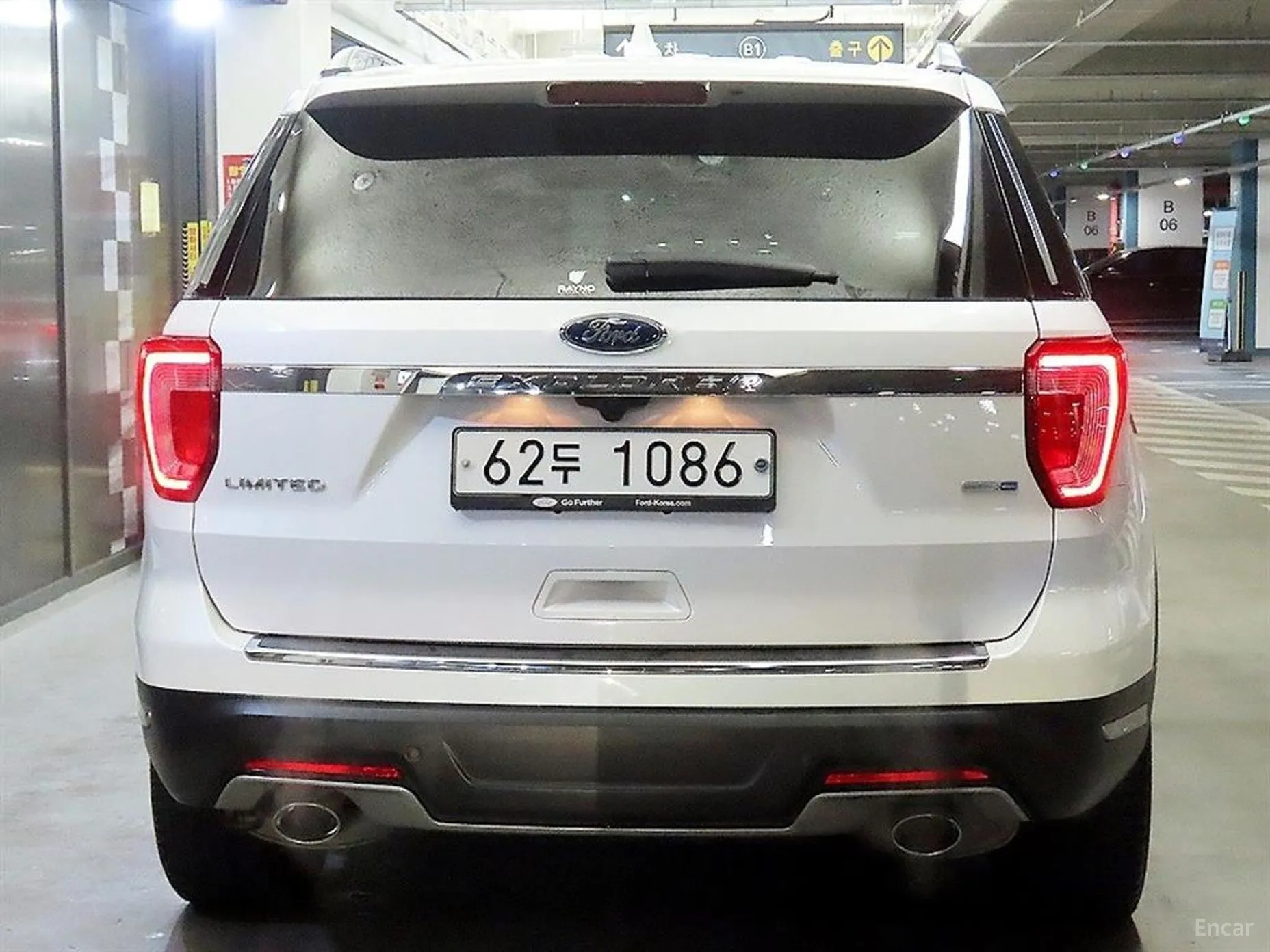 Ford Explorer превью 5