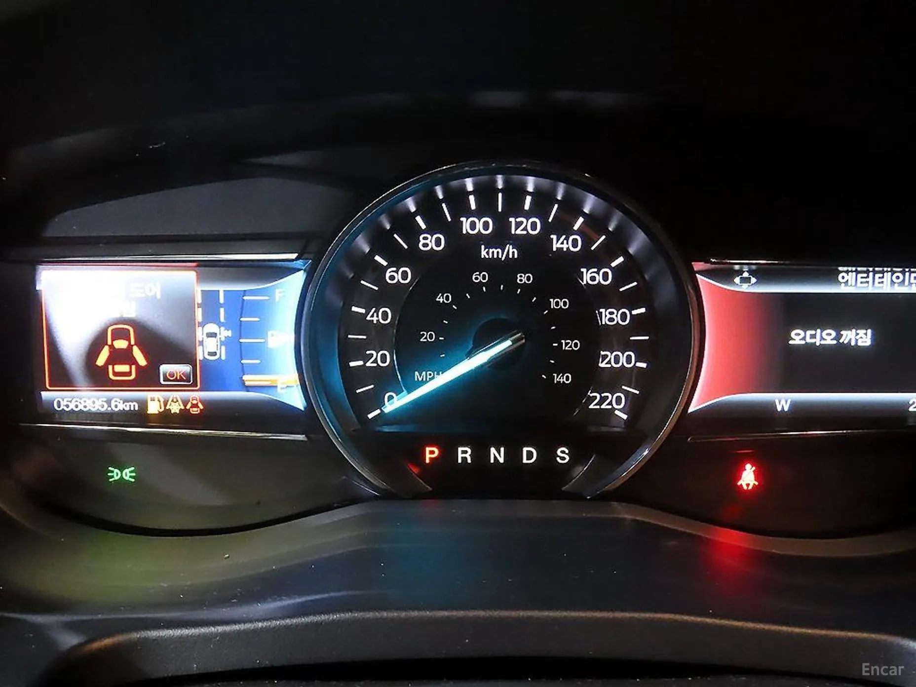 Ford Explorer превью 9