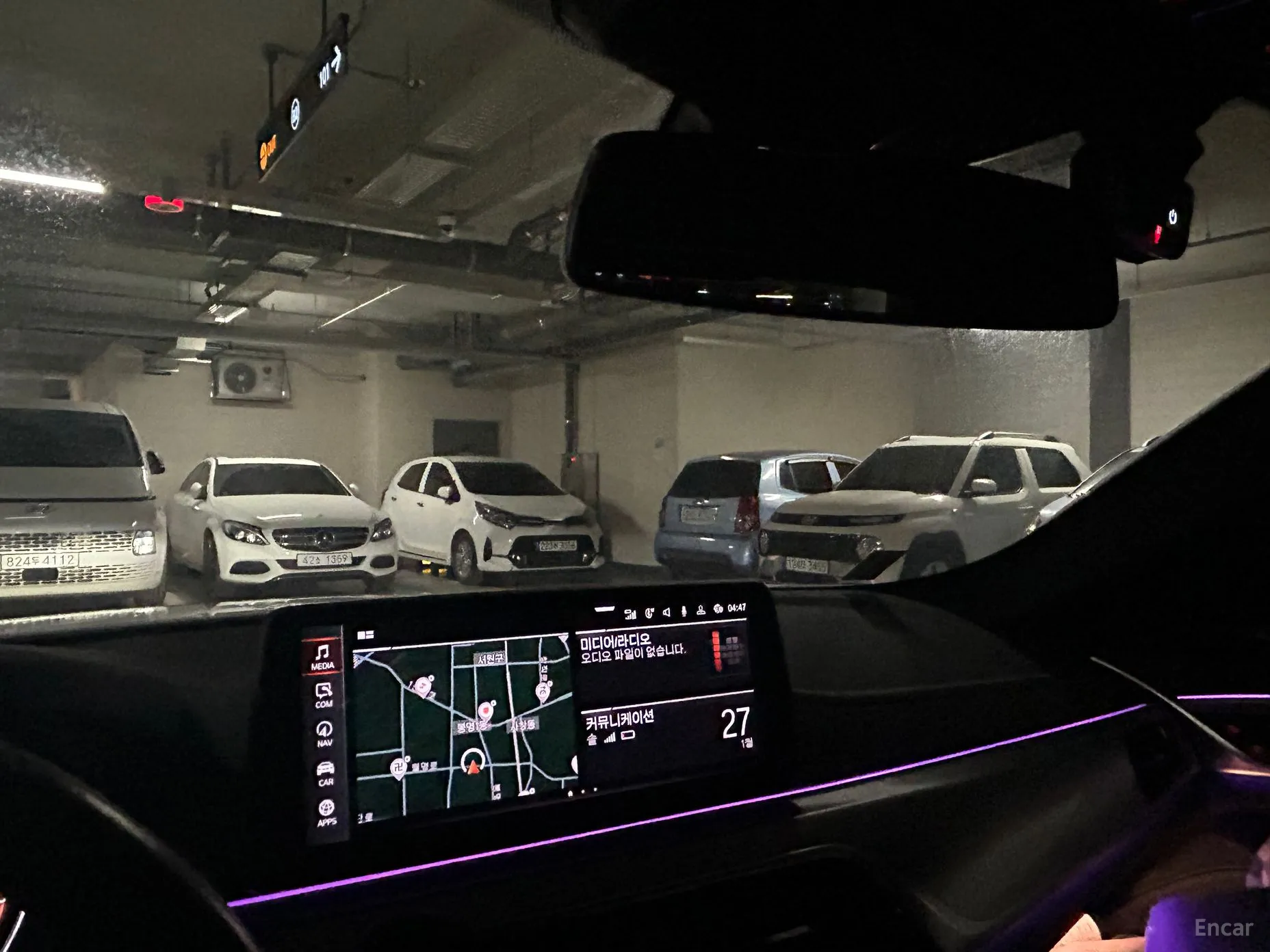 BMW 5 Series (G30) превью 8