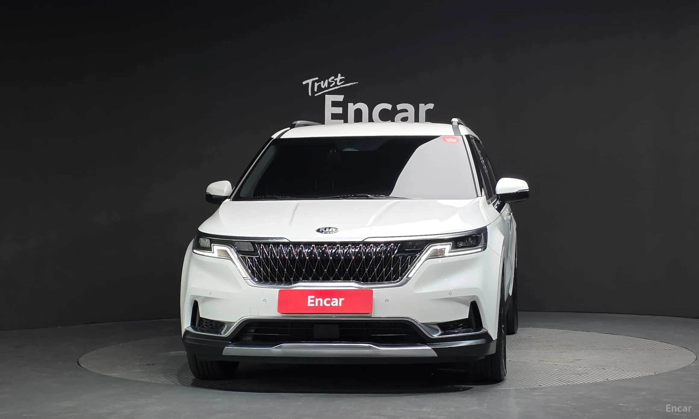Kia Carnival Gen 4 превью 3