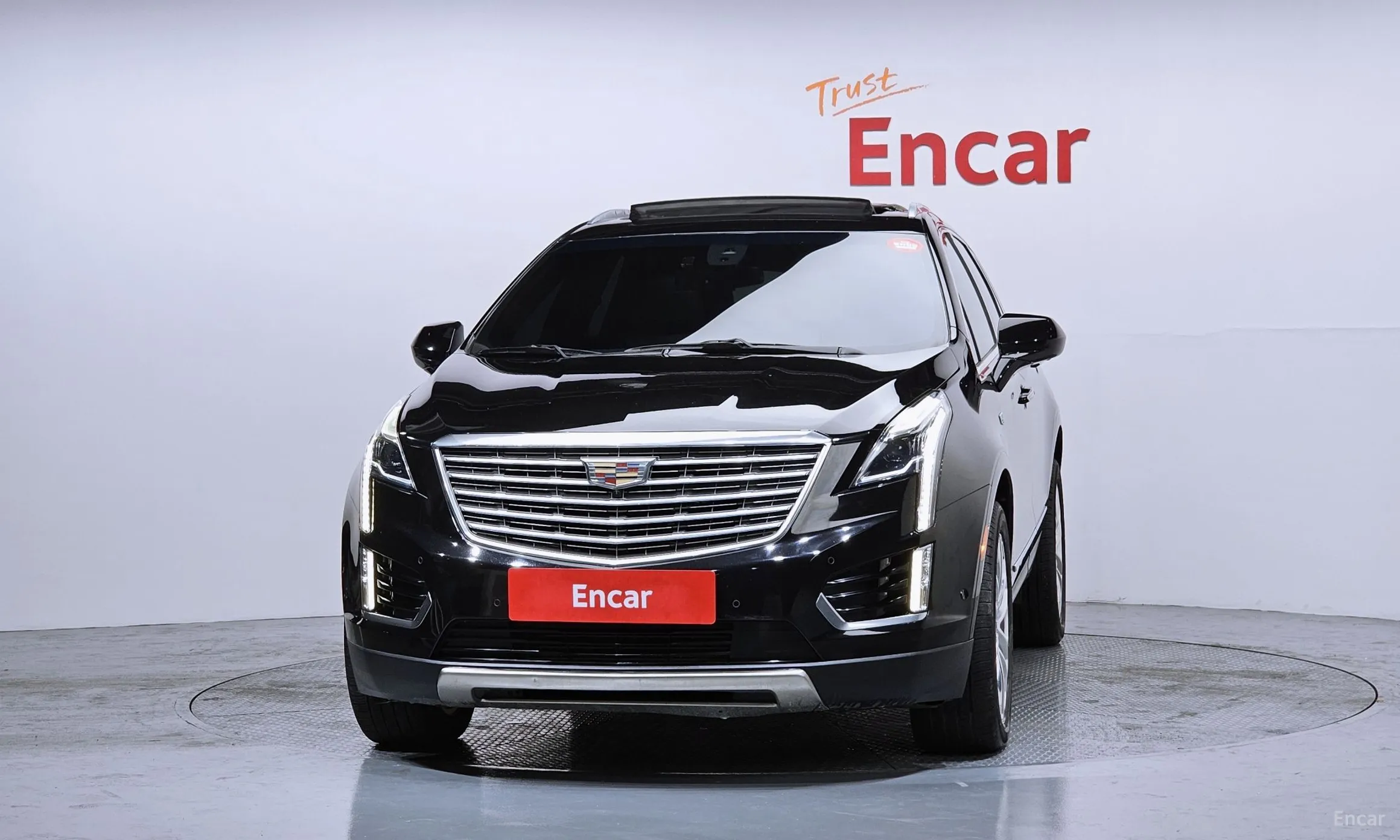 Cadillac XT5 превью 3