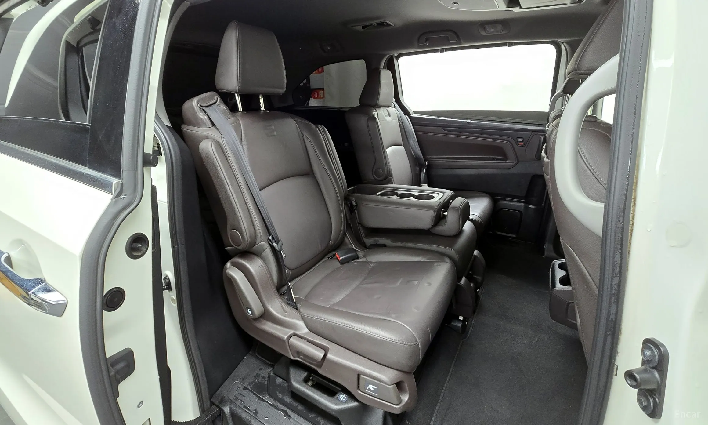 Honda Odyssey превью 12