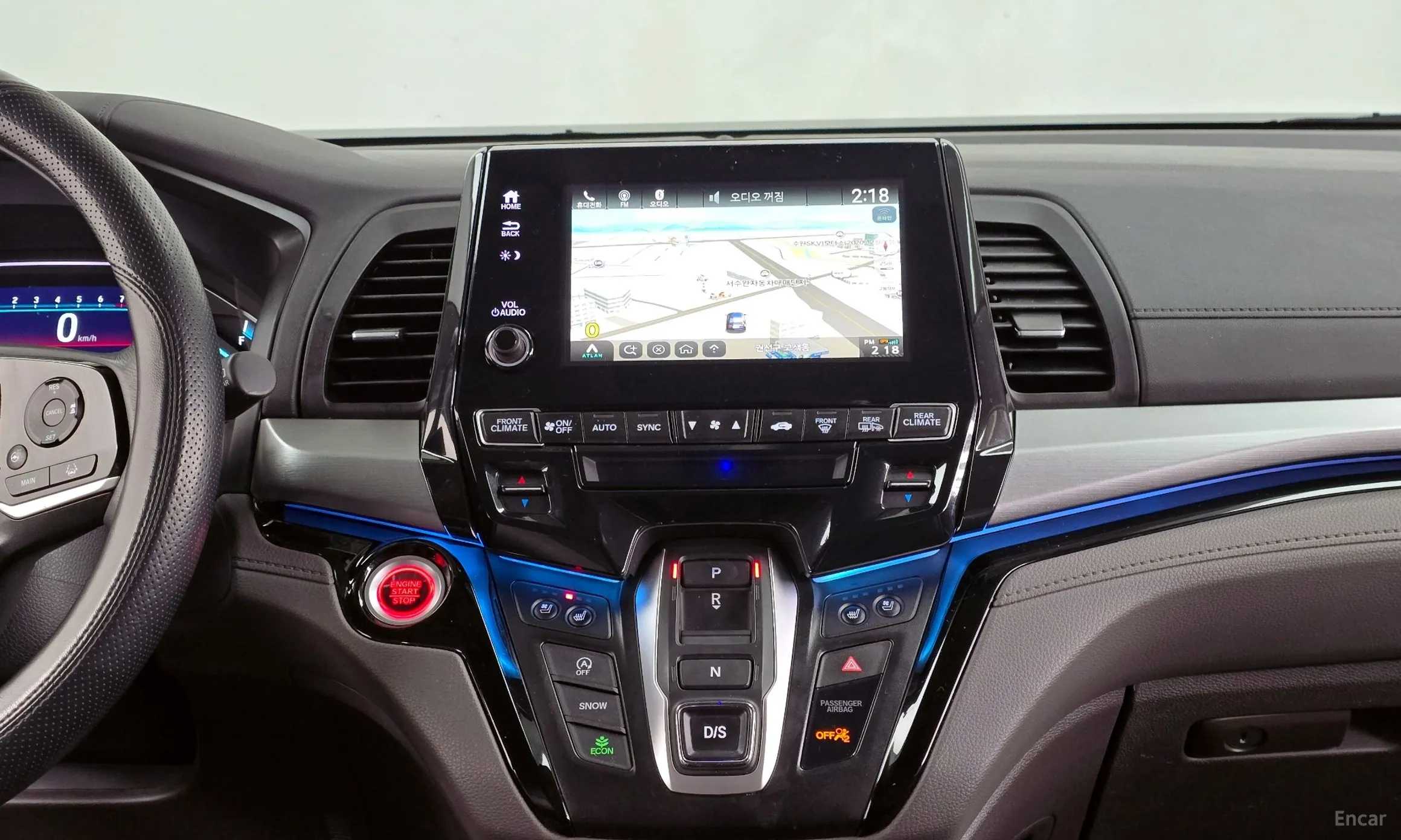 Honda Odyssey превью 14