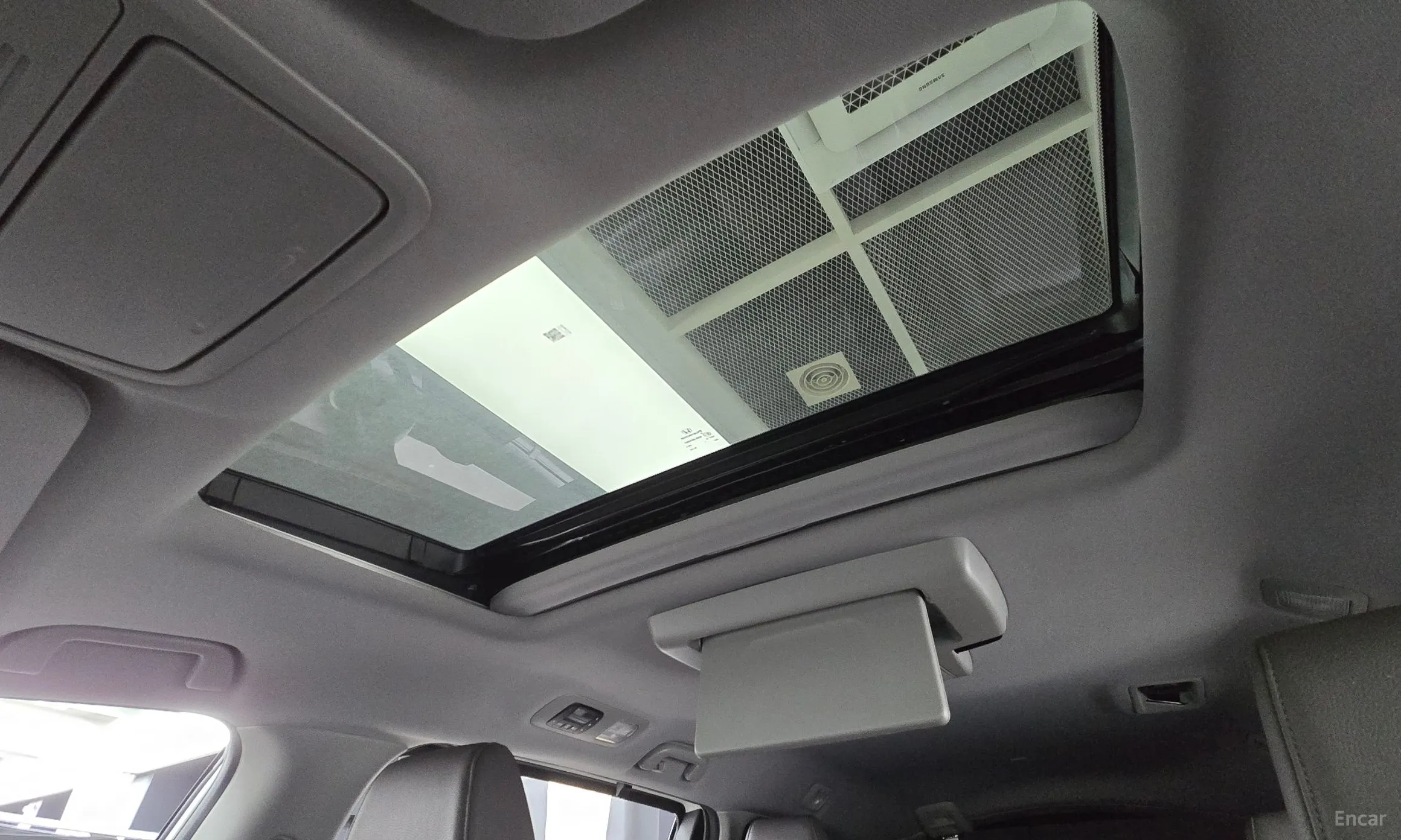 Honda Odyssey превью 18