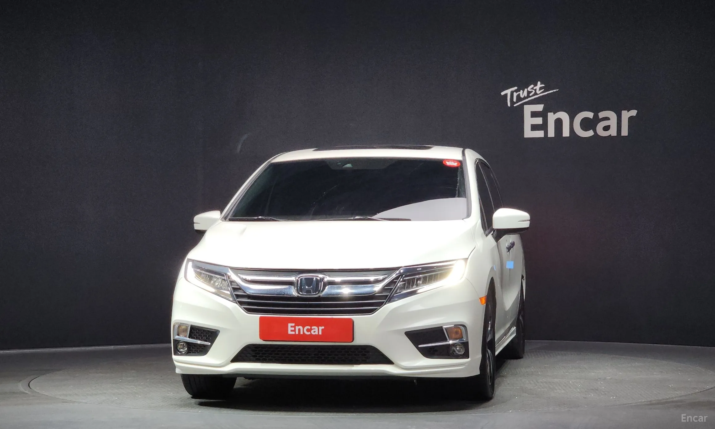Honda Odyssey превью 3