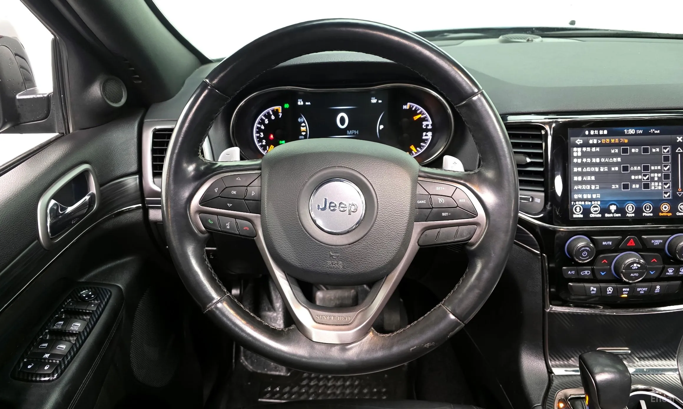 Jeep Grand Cherokee превью 13