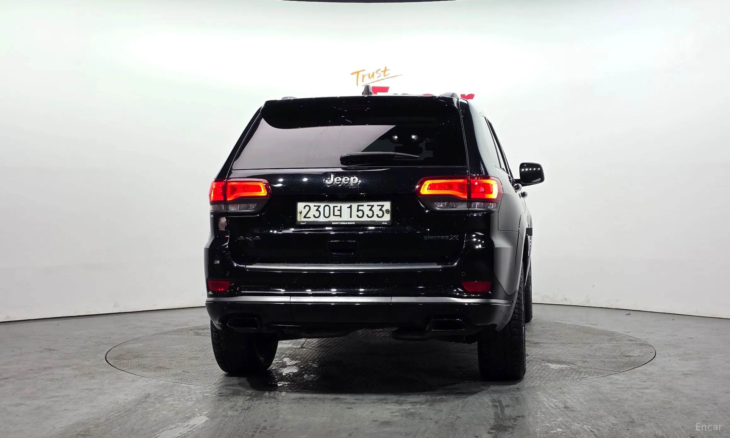 Jeep Grand Cherokee превью 4