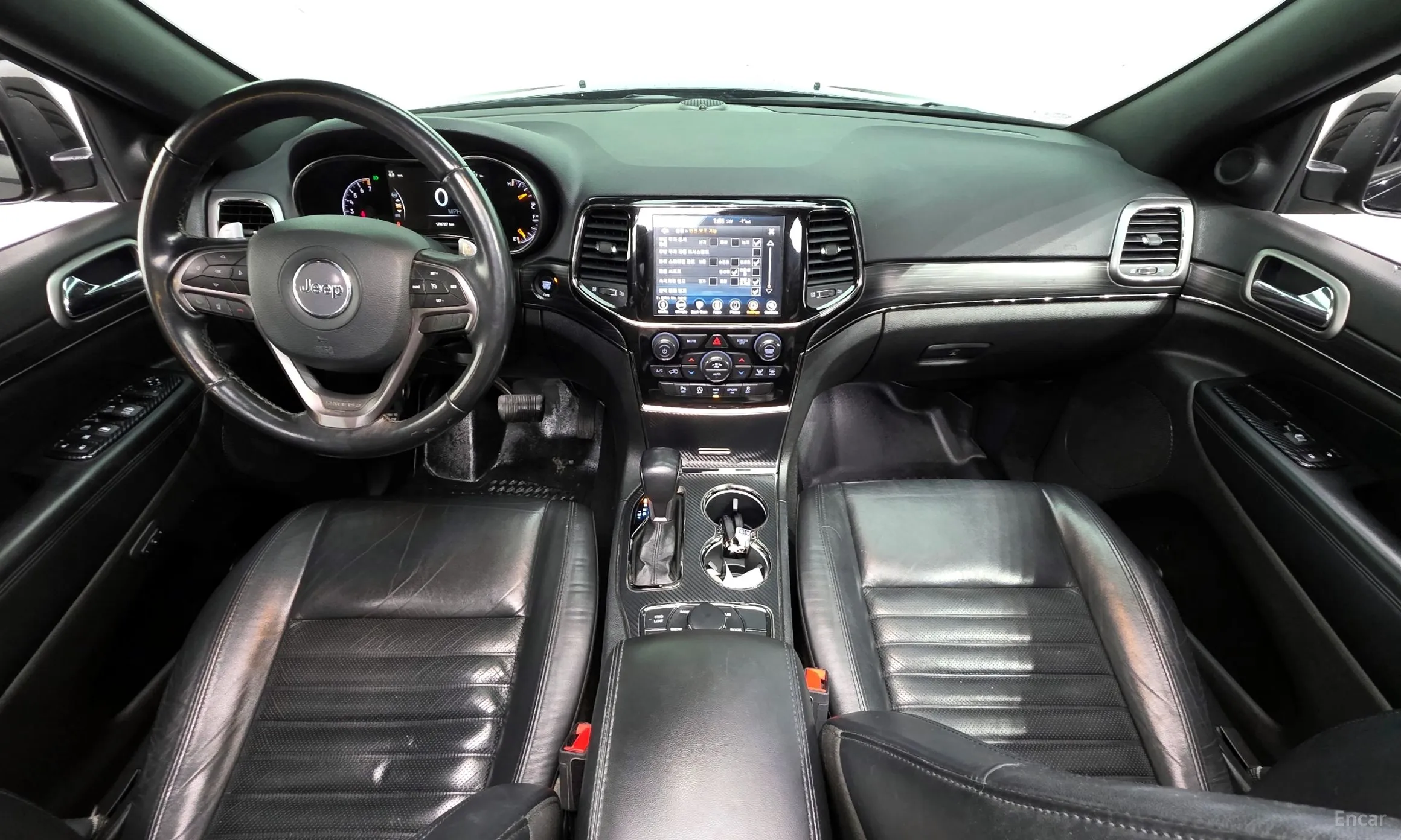 Jeep Grand Cherokee превью 7