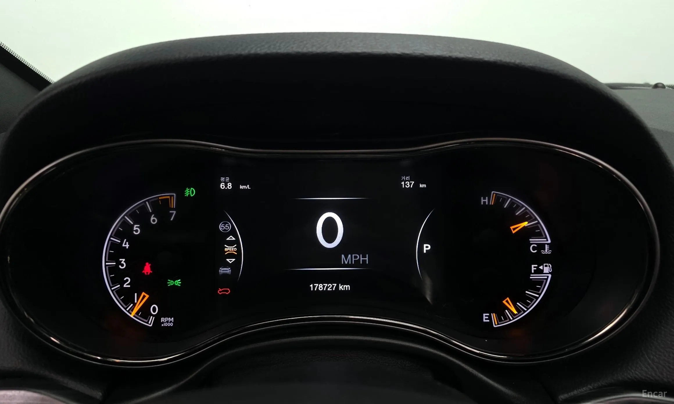 Jeep Grand Cherokee превью 8