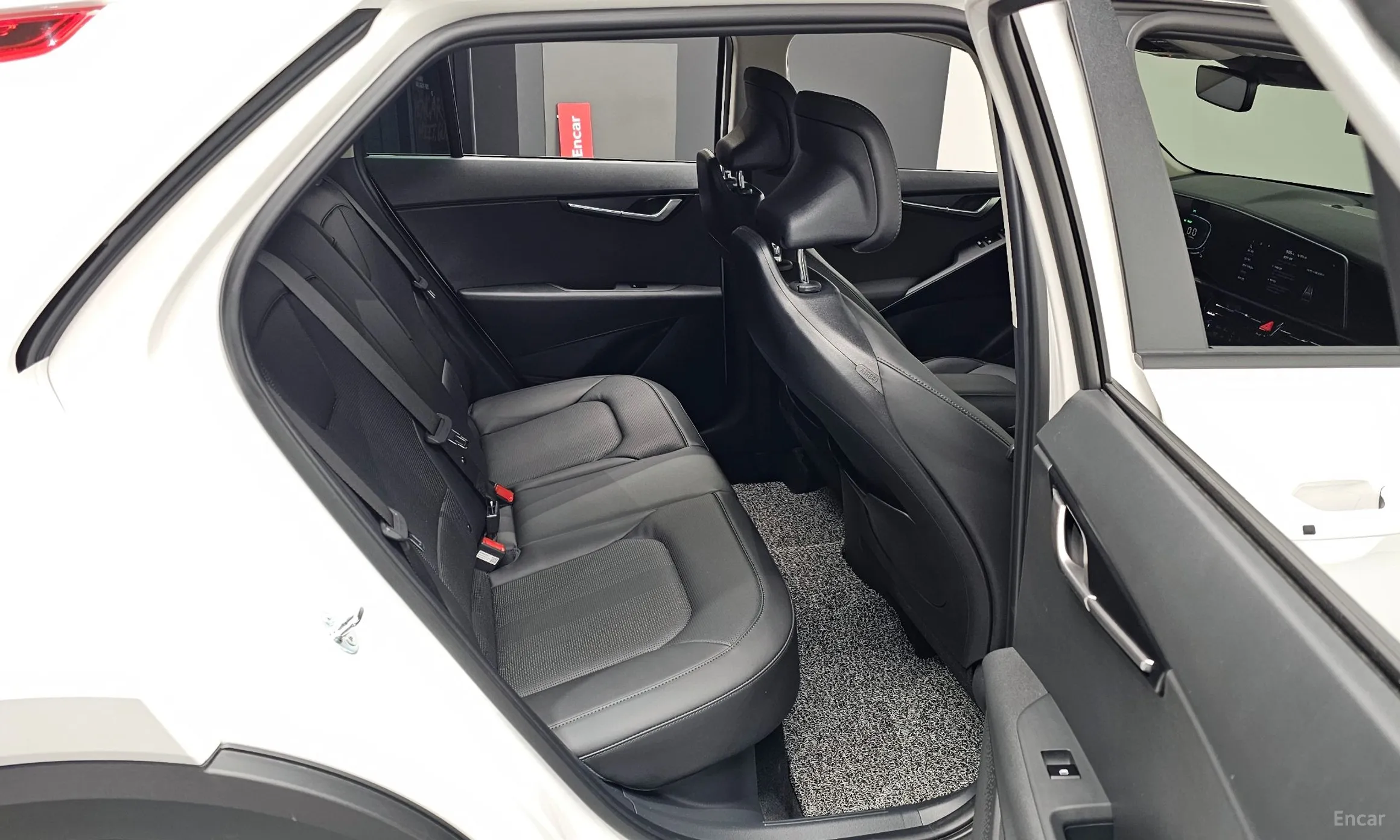 Kia Niro превью 12