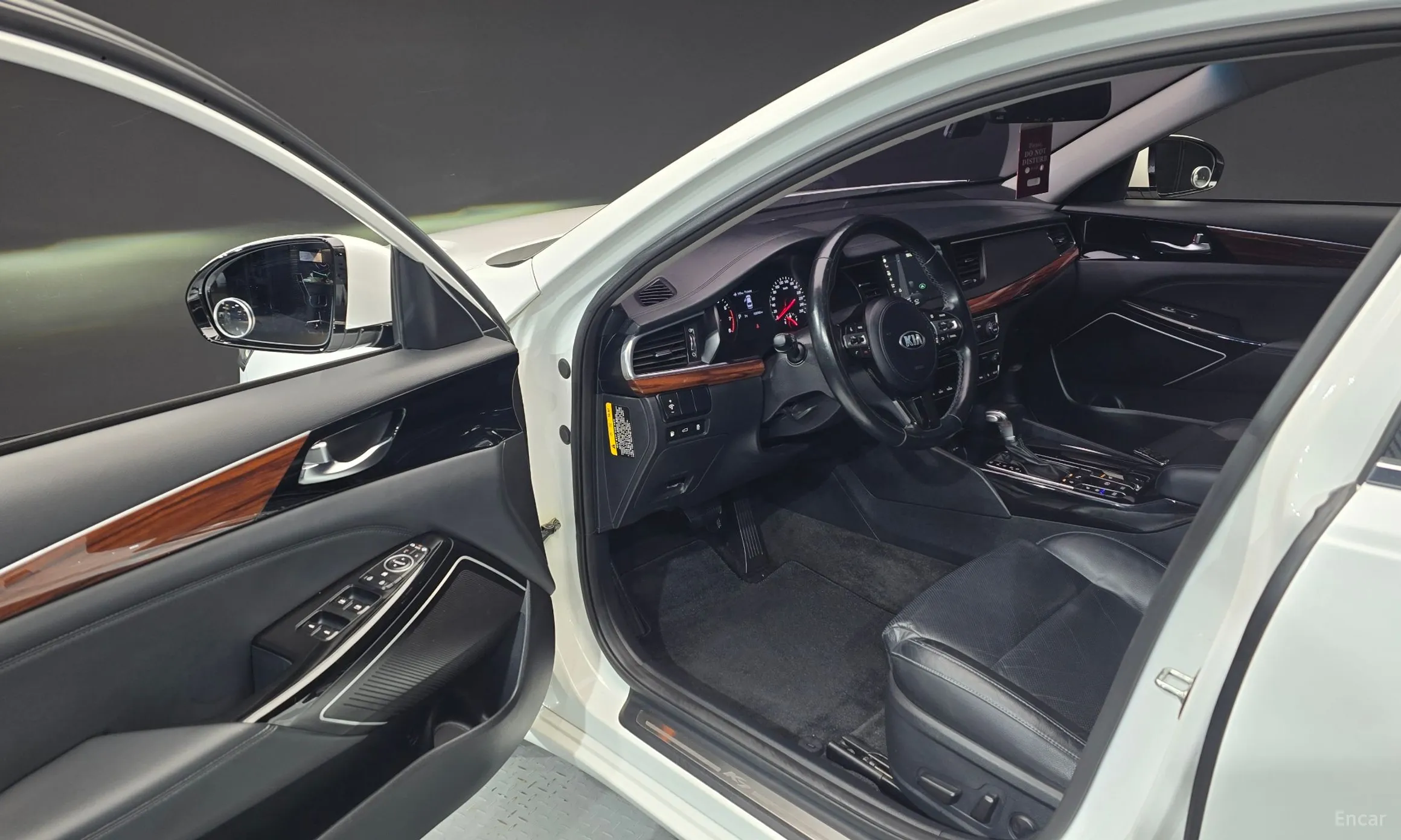 Kia K7 превью 11