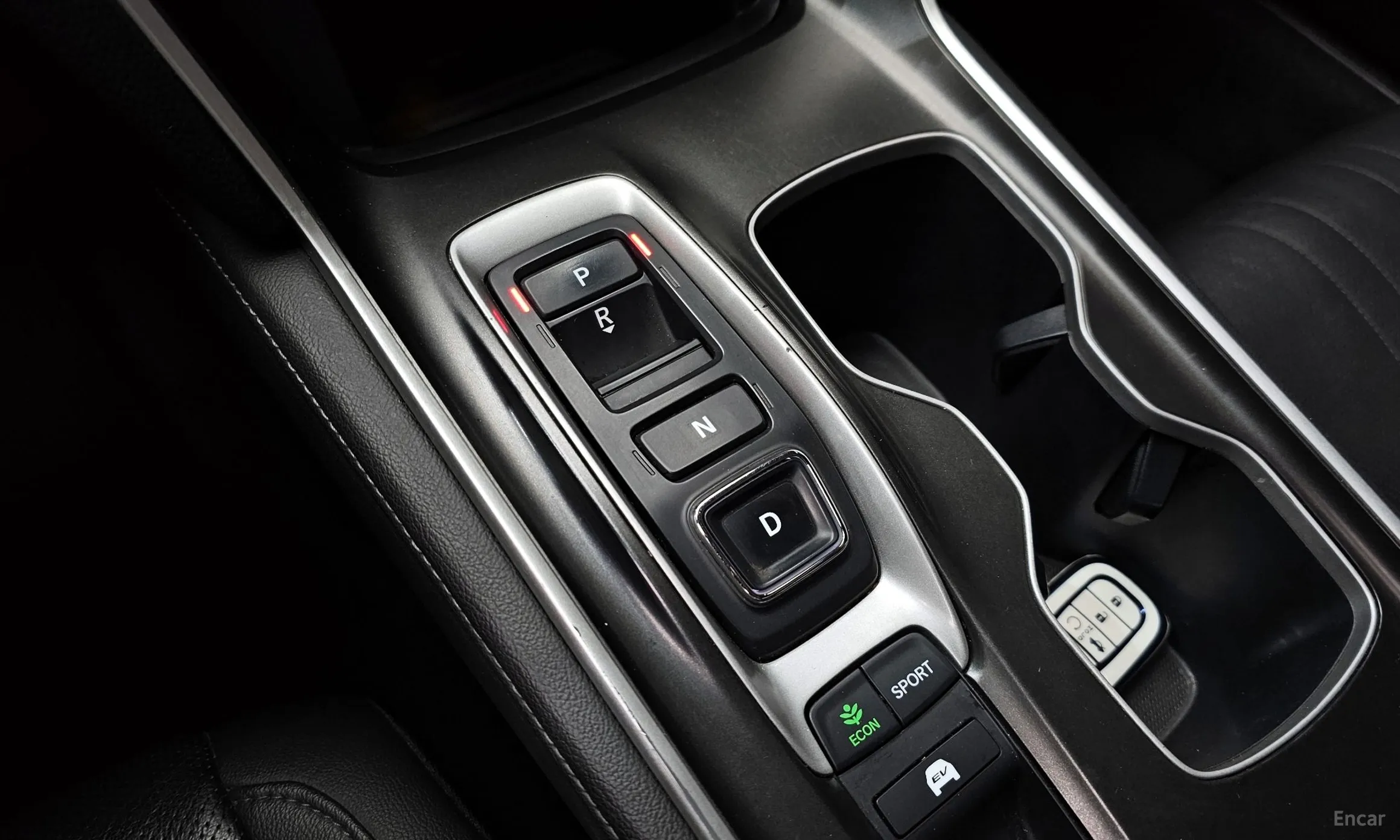 Honda Accord 10th Generation превью 9