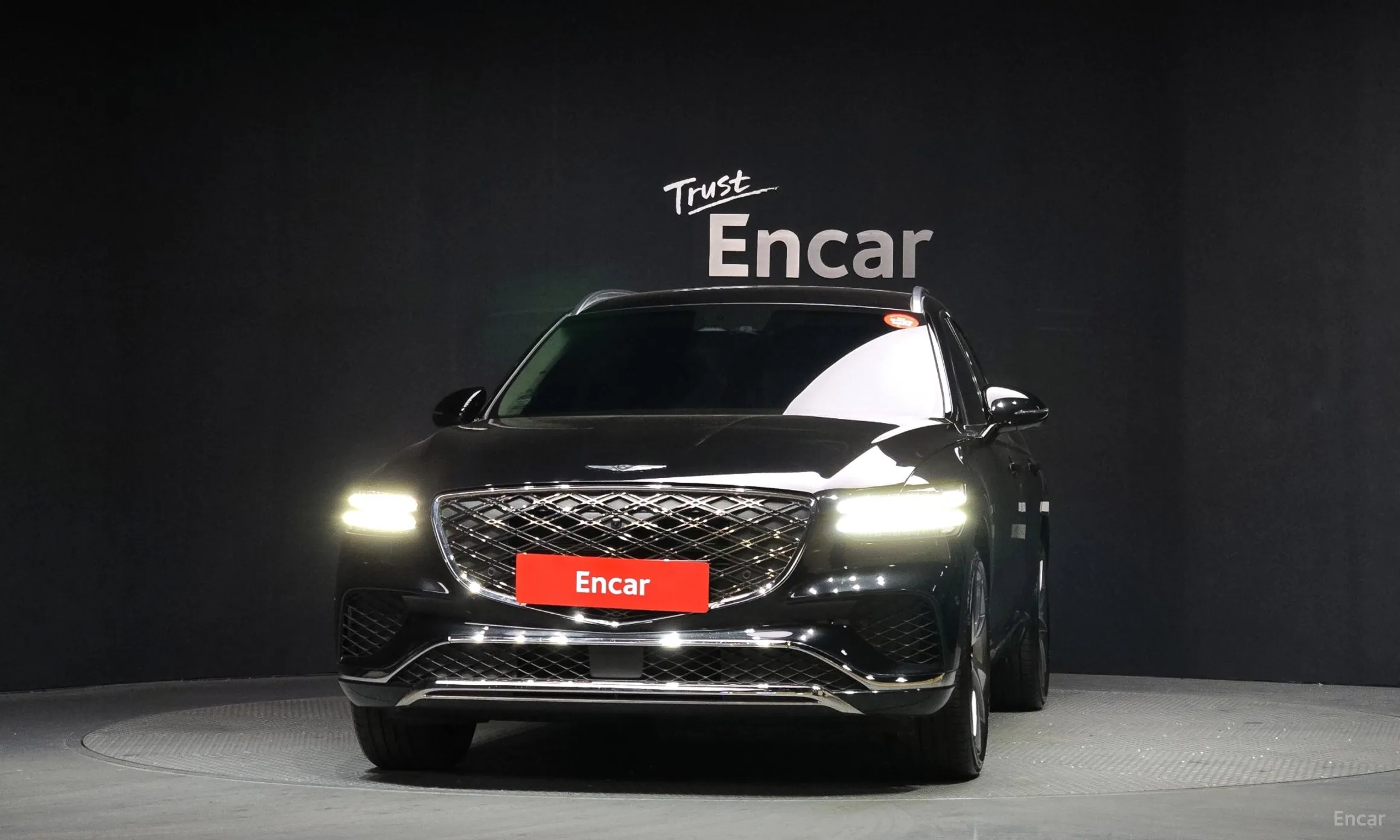 Genesis GV70 превью 3