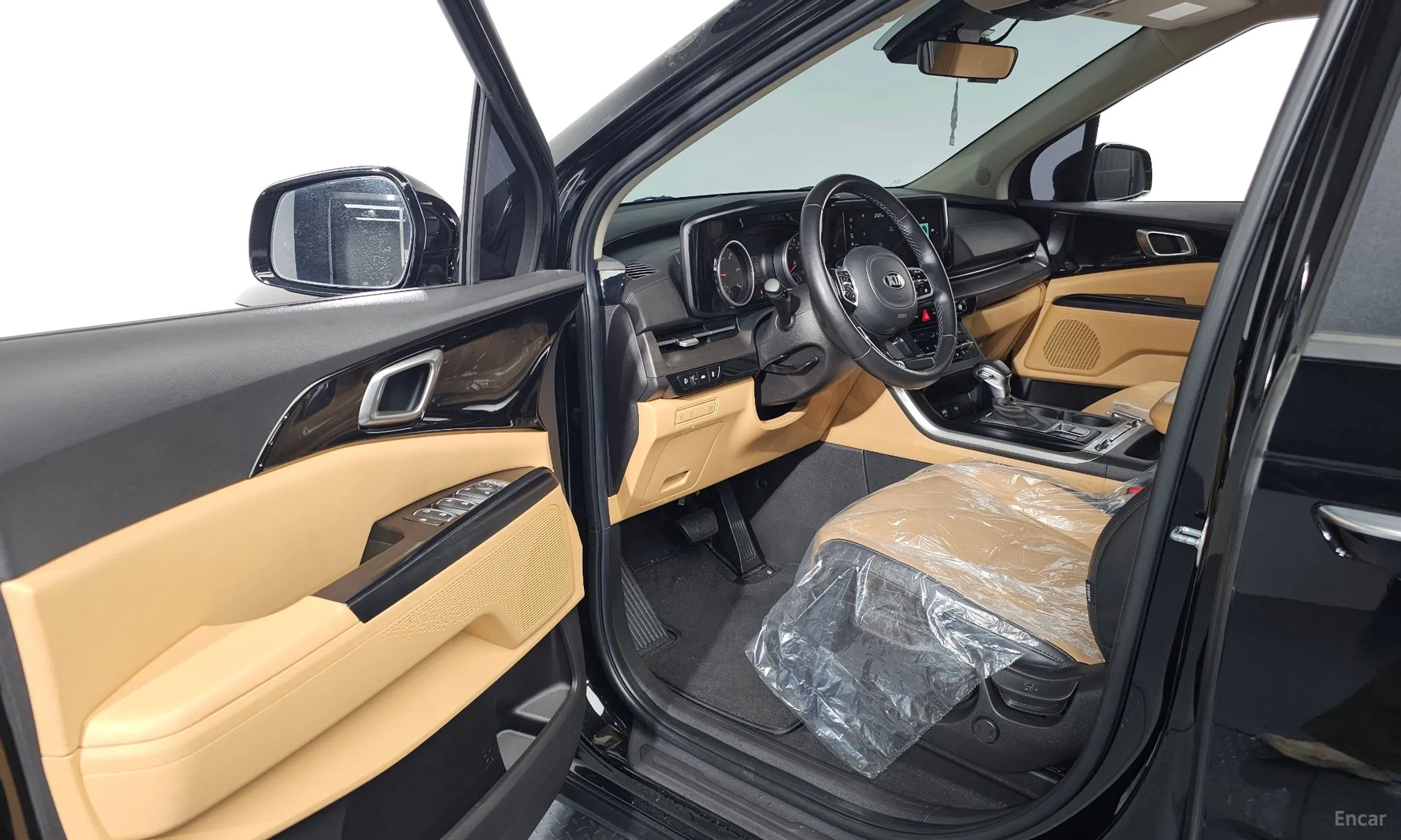 Kia Carnival Gen 4 превью 10