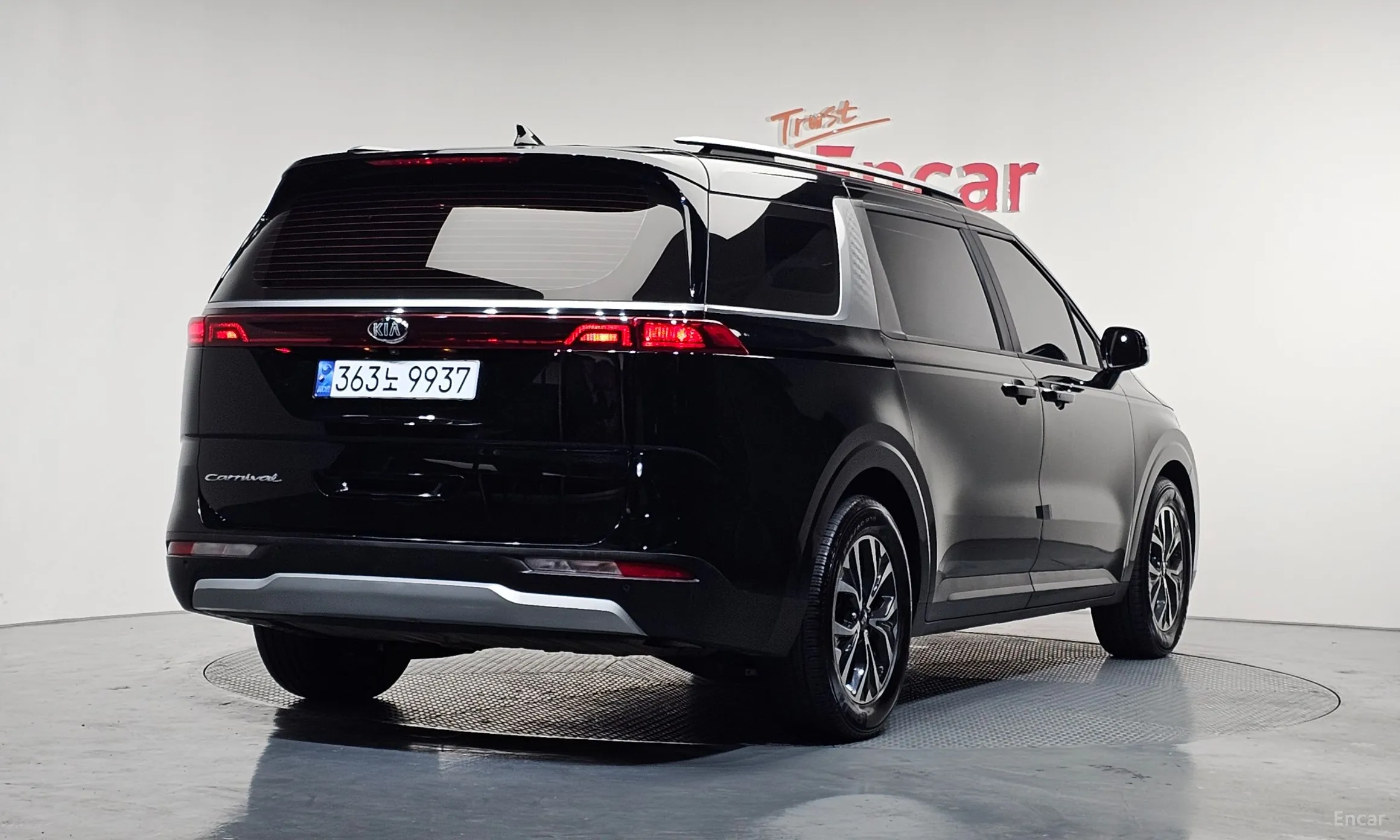 Kia Carnival Gen 4 превью 2