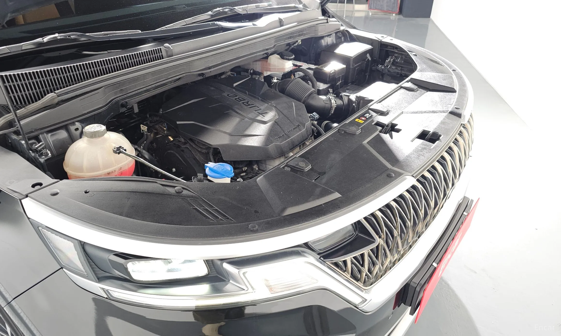 Kia Carnival Gen 4 превью 6
