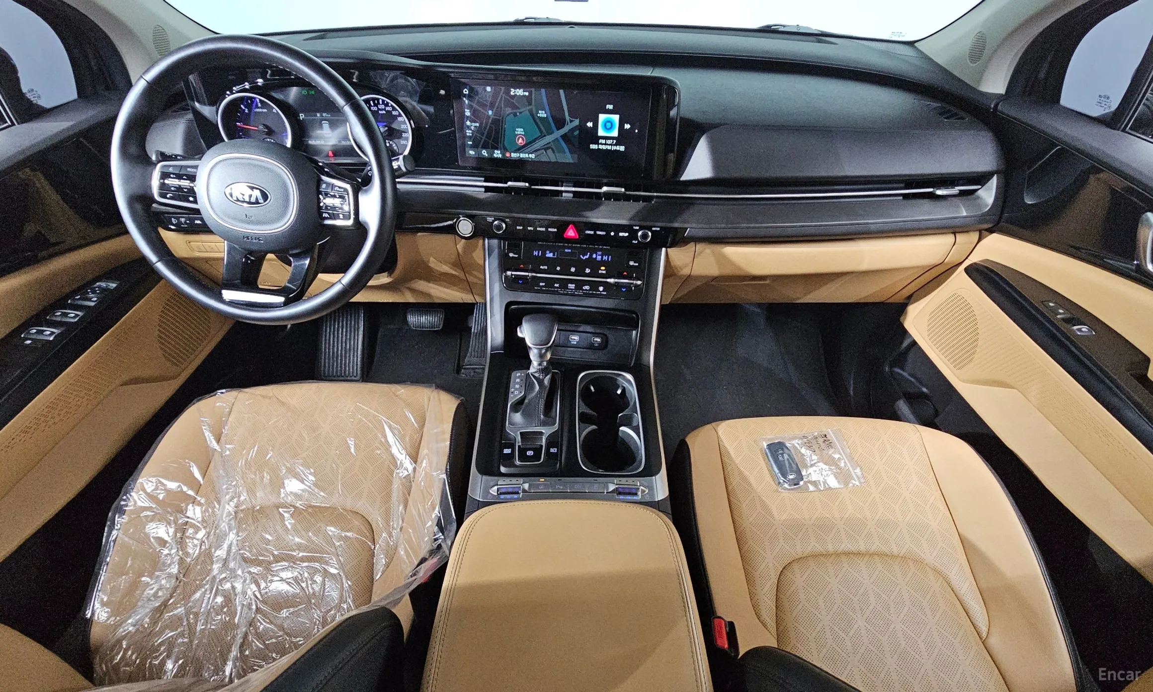 Kia Carnival Gen 4 превью 7