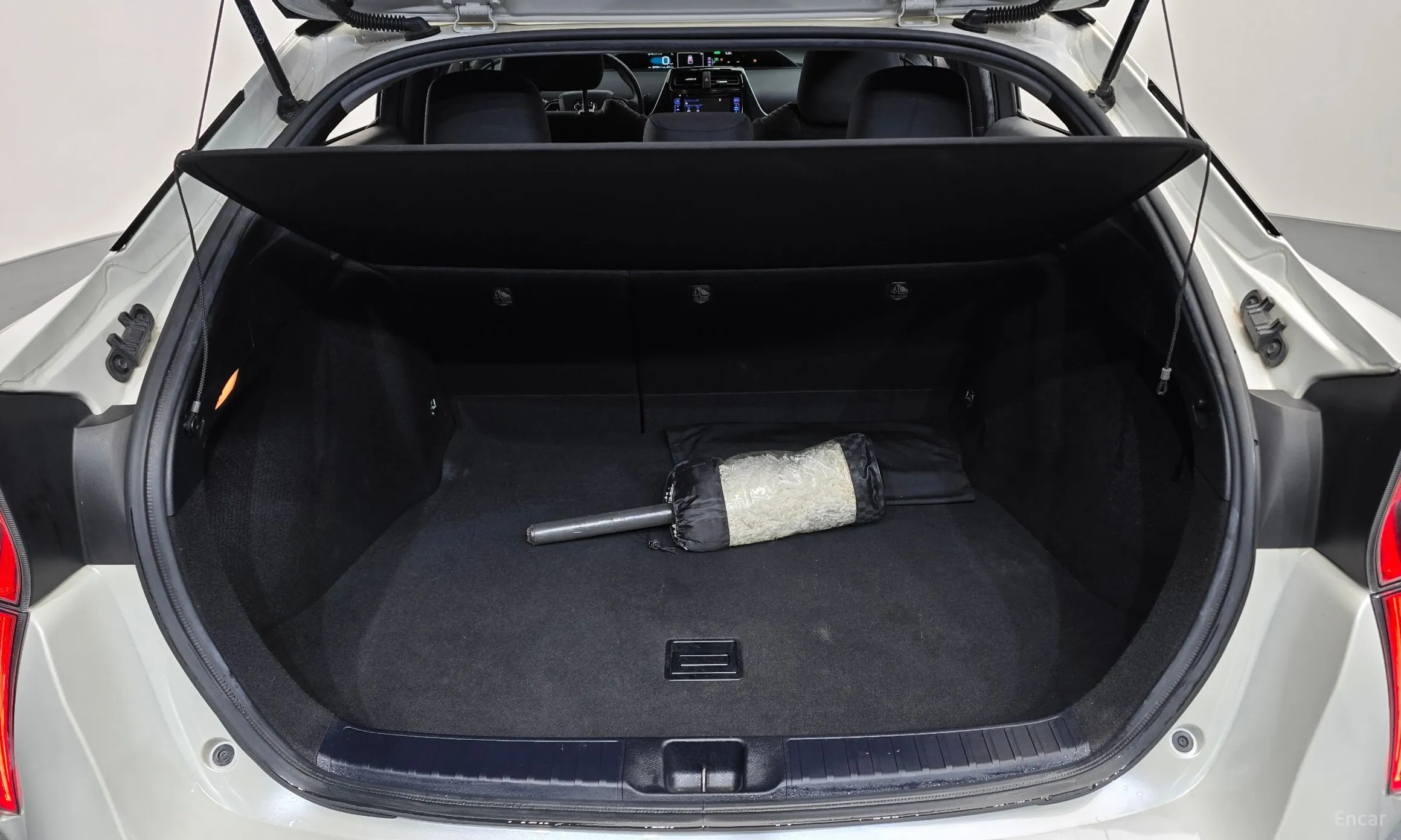 Toyota Prius 4th Generation превью 20