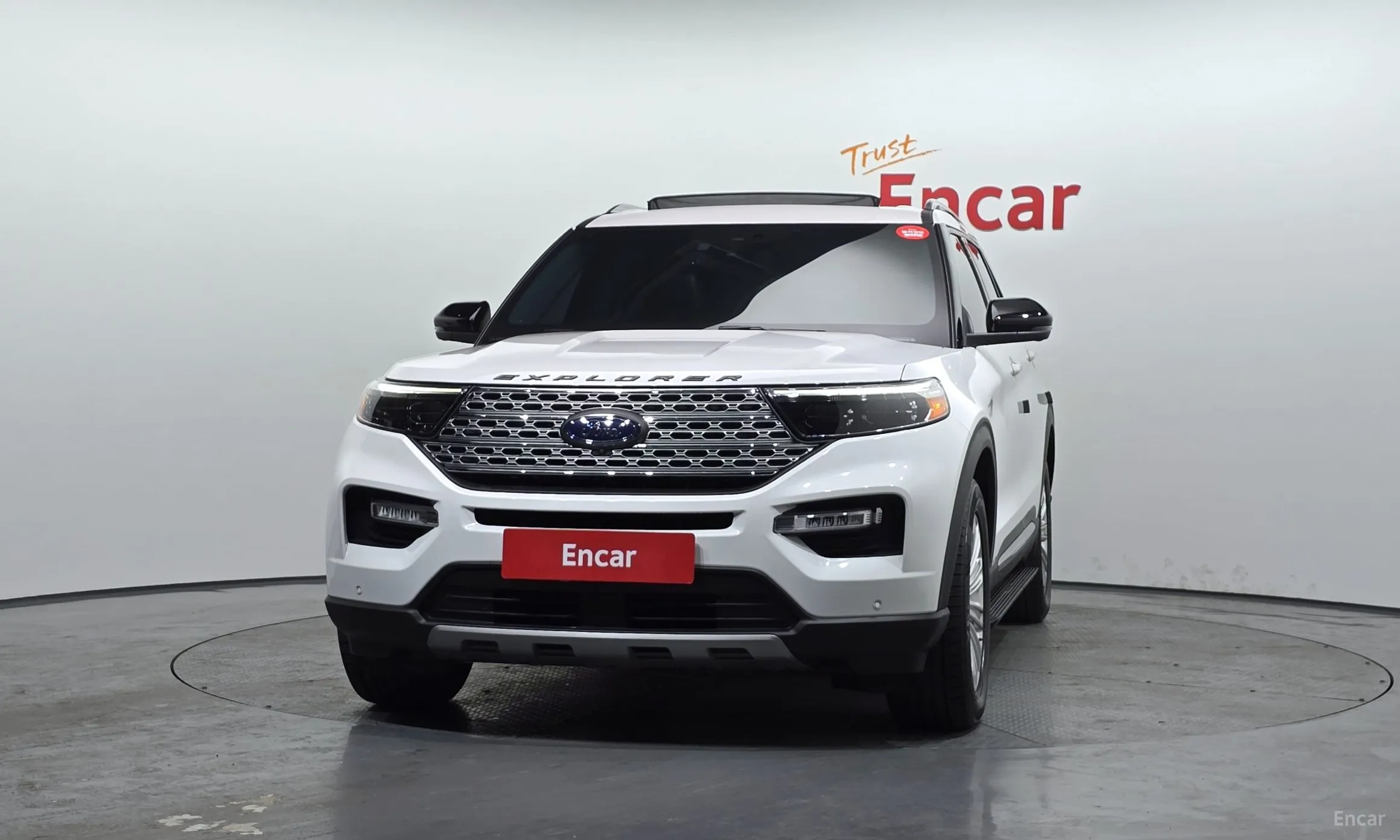 Ford Explorer 6th Generation превью 3