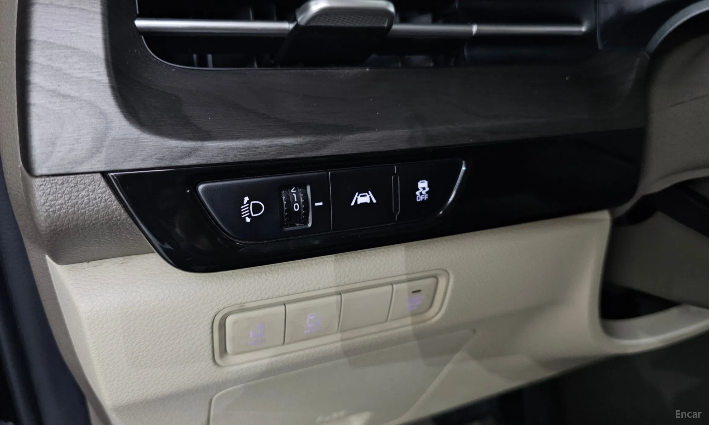 Kia Carnival Gen 4 превью 16