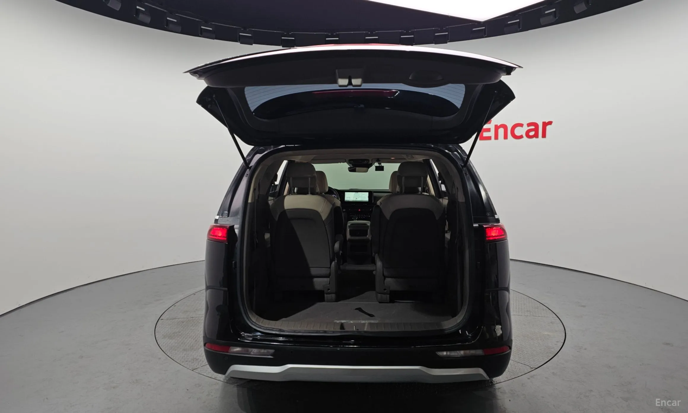 Kia Carnival Gen 4 превью 20