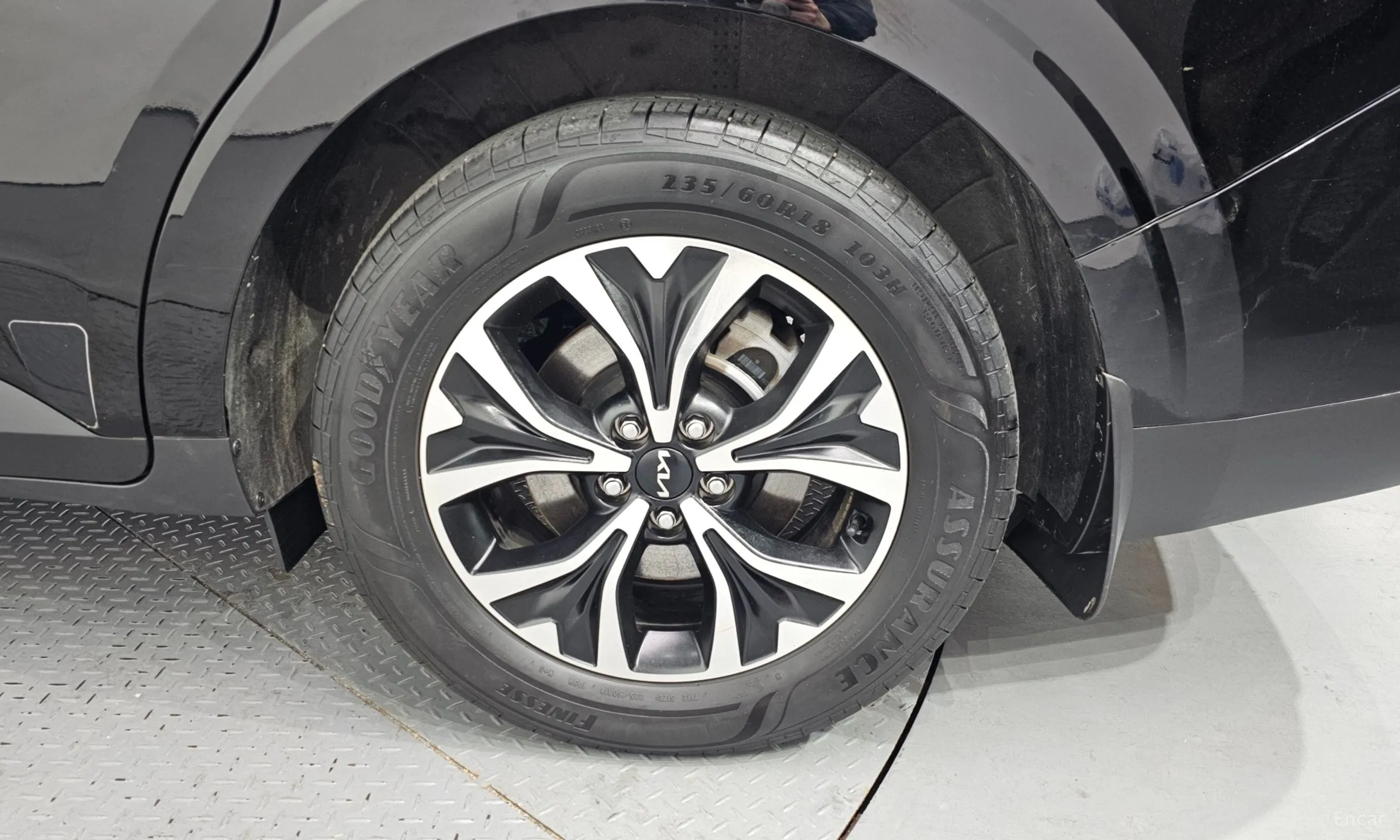 Kia Carnival Gen 4 превью 5