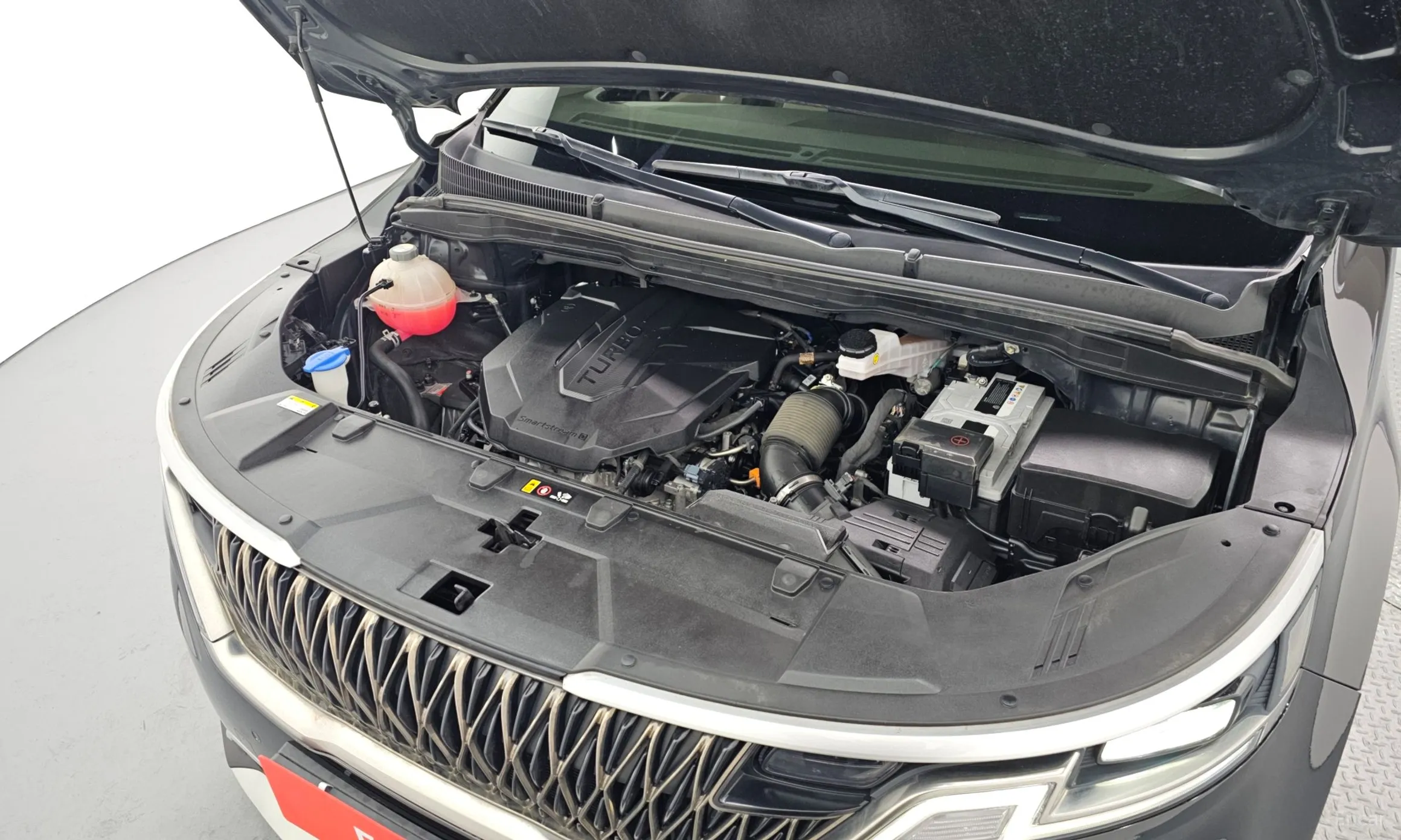 Kia Carnival Gen 4 превью 6